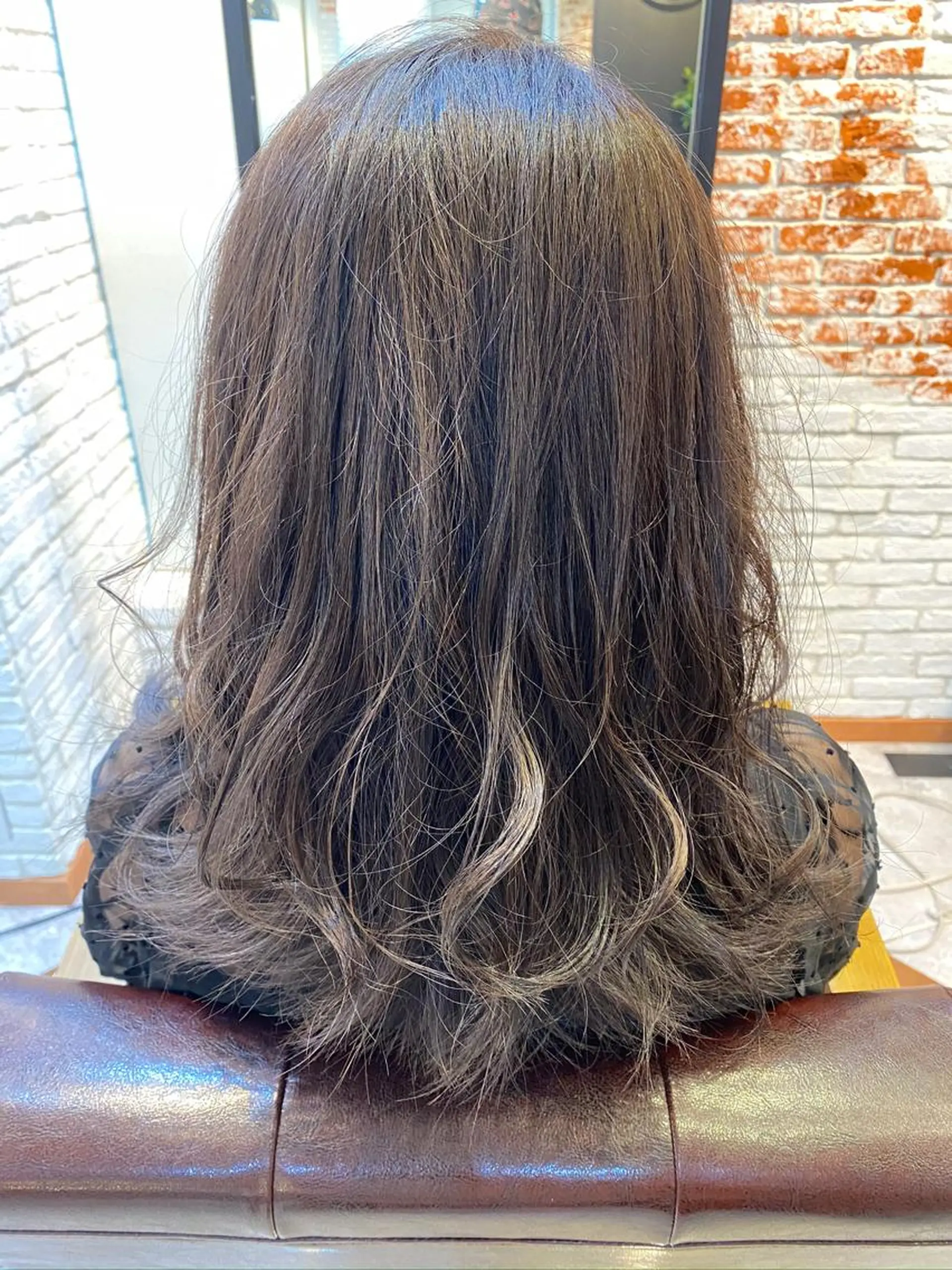 セミロング 髪質改善美容師 🌟塚本のヘアスタイル