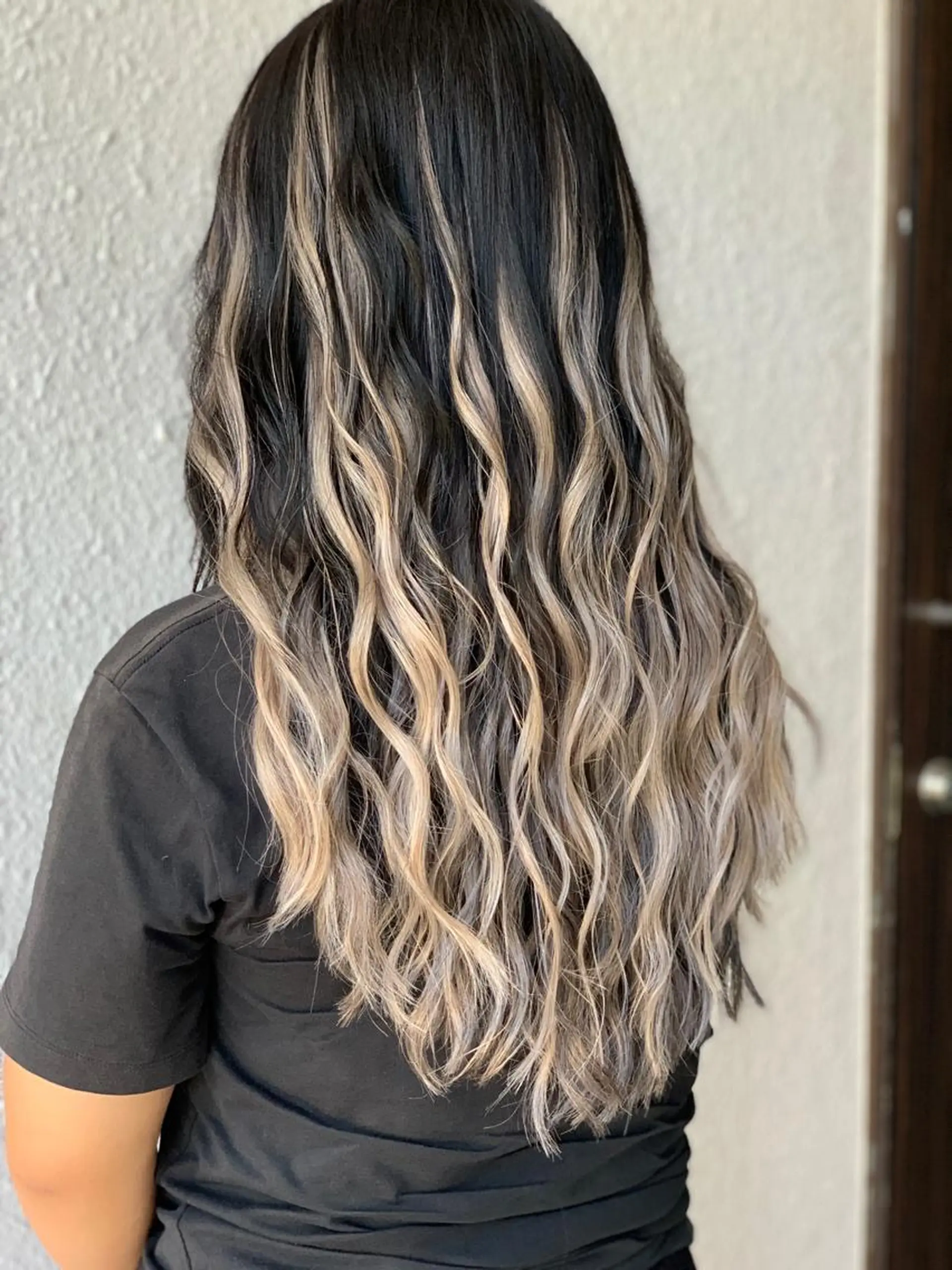 ロング eye エクステ専門店Rのヘアスタイル