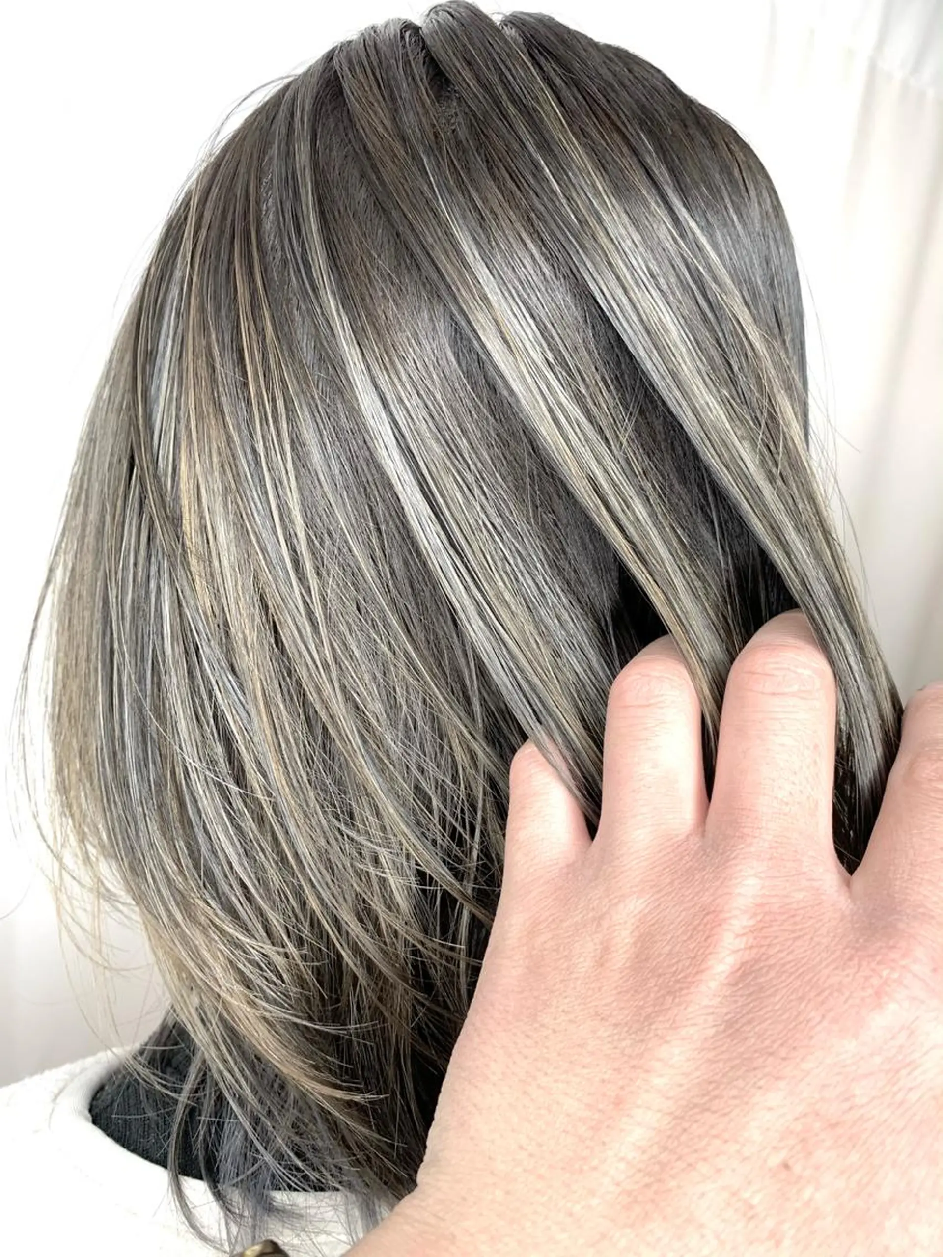 ミディアム カラー パーマ ヘアアレンジ メンズ キッズ ネイル マツエク・マツパ 髪質改善 艶髪🔵ﾌｾﾅｵﾔのヘアスタイル