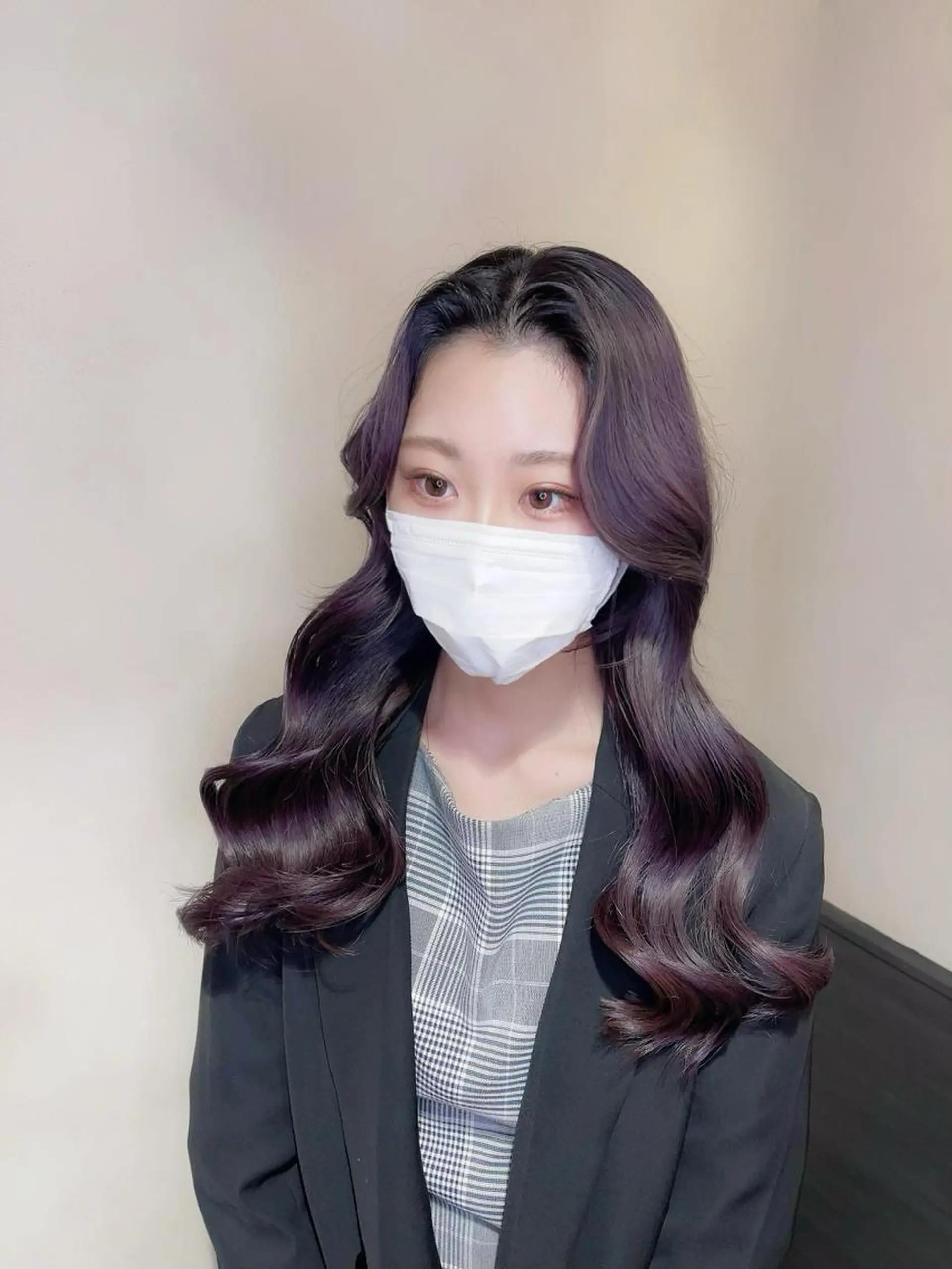 ロング カラー ブルーカラー ラベンダーカラー カット ヘアカラー トリートメント 泉 堅也のヘアスタイル