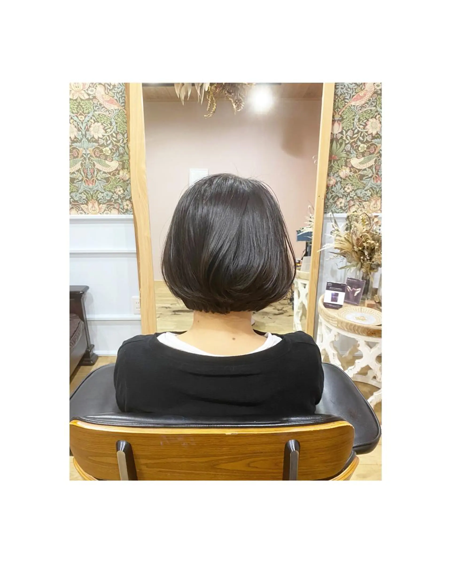 ミディアム Asuka Mabuchiのヘアスタイル