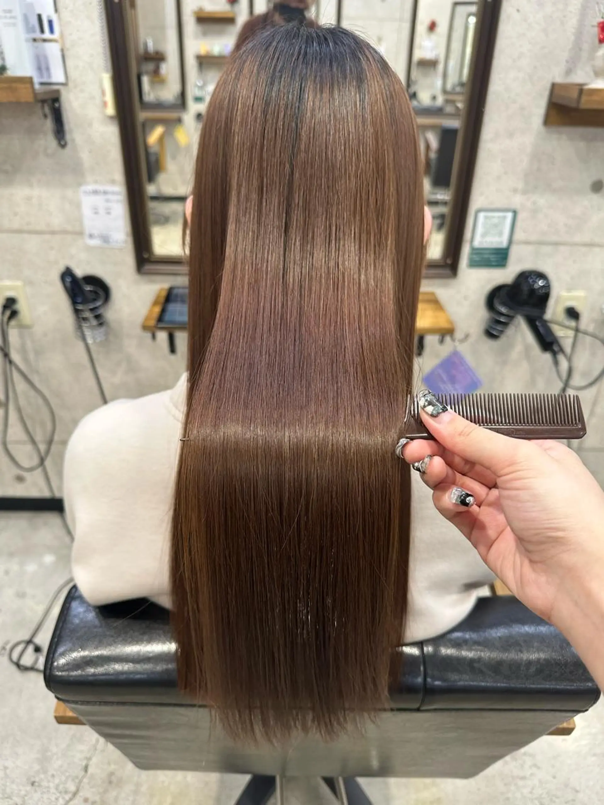 ロング カラー 髪質改善 遠藤沙也加 /レイヤーカットのヘアスタイル