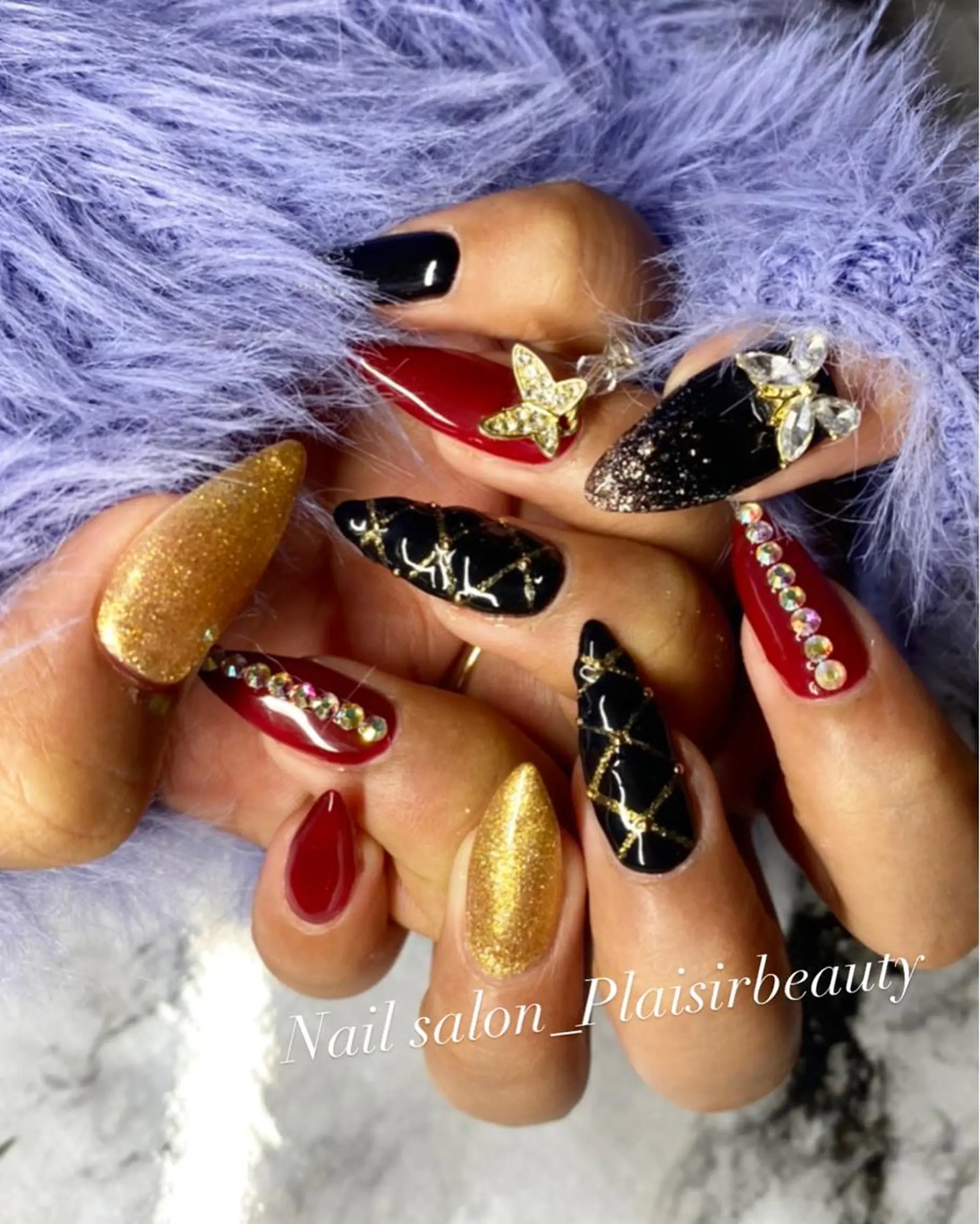 ネイル アートネイル 持ち込み Nallsalon Plaisirbeauty所属・Plaisir beautyのネイルデザイン