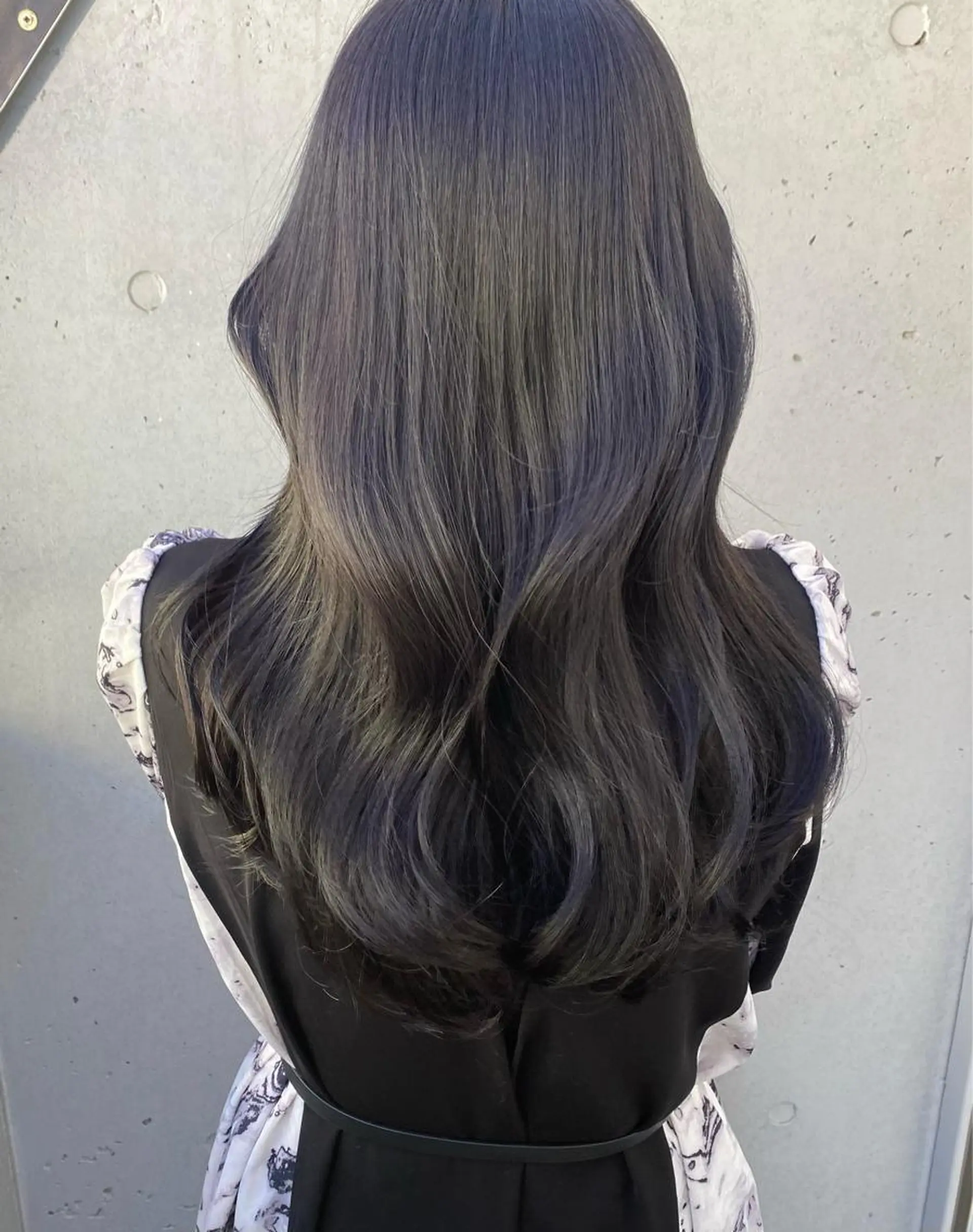 ロング レイヤーカット /透明感/千葉怜寿のヘアスタイル