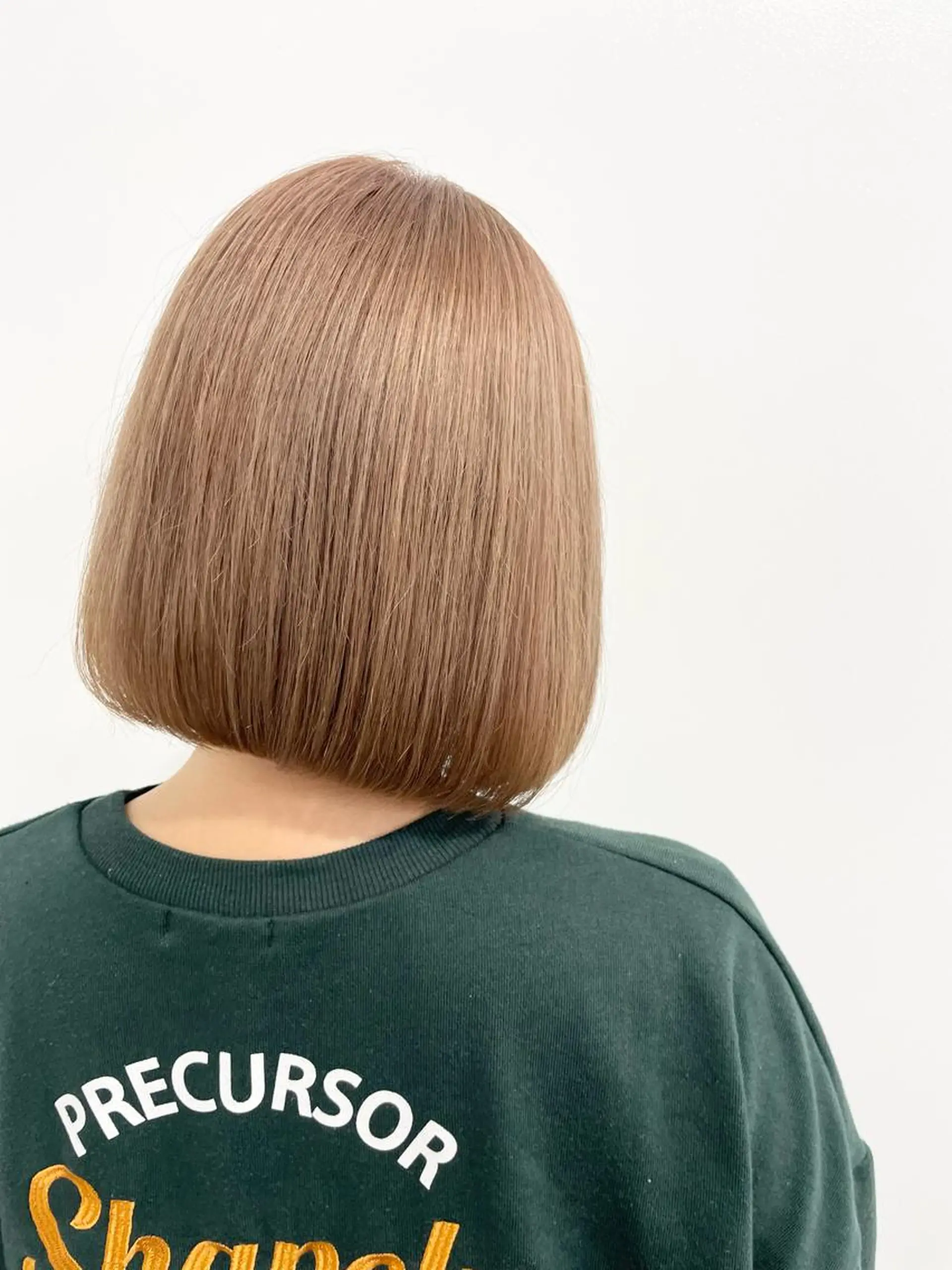 ショート カラー 🎨絶対に褒められる "店長"鈴木貴彦🎨のヘアスタイル