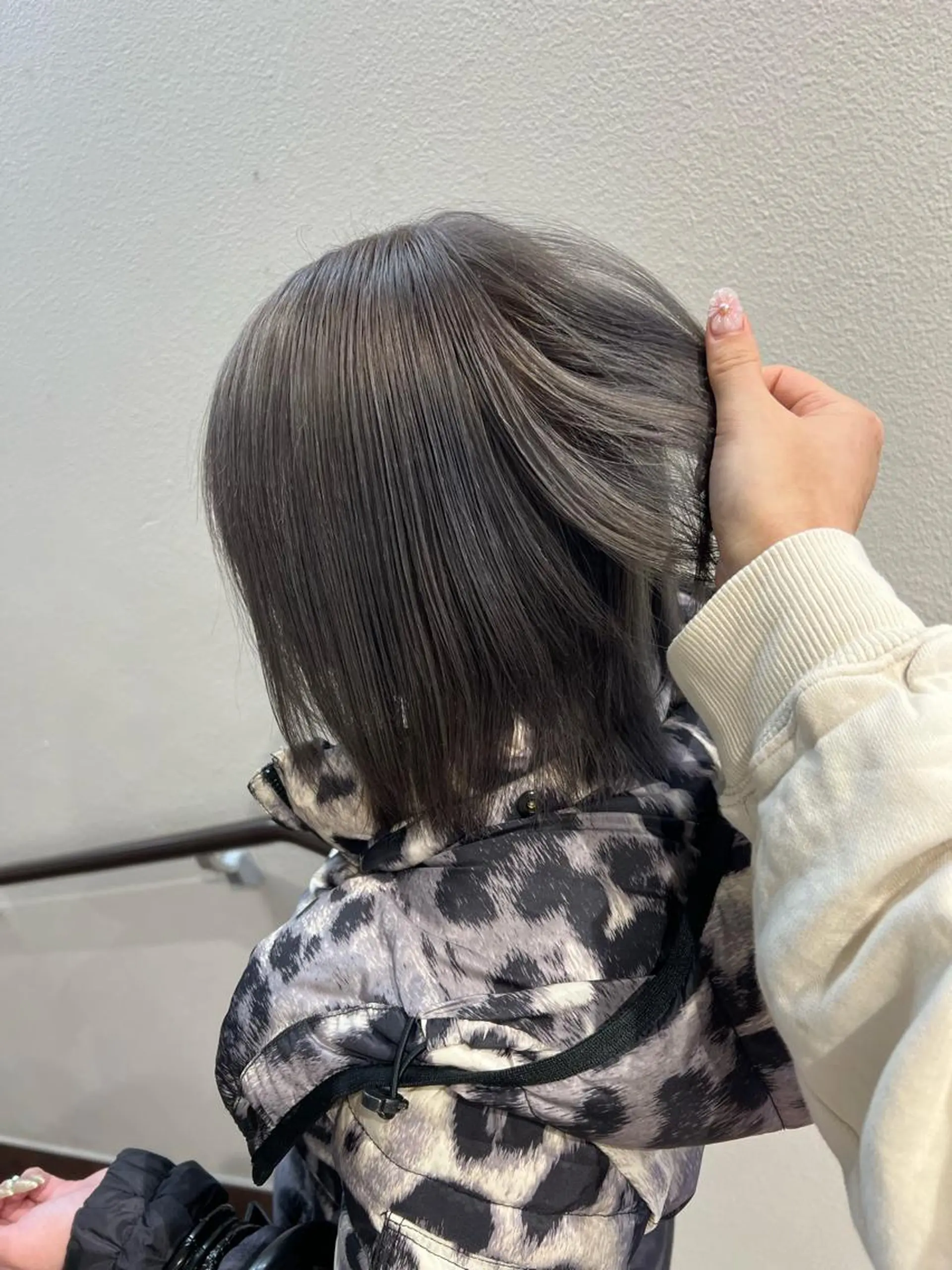 ミディアム カラー LA KING KYOTO所属・レイヤーカット/ miranのヘアスタイル