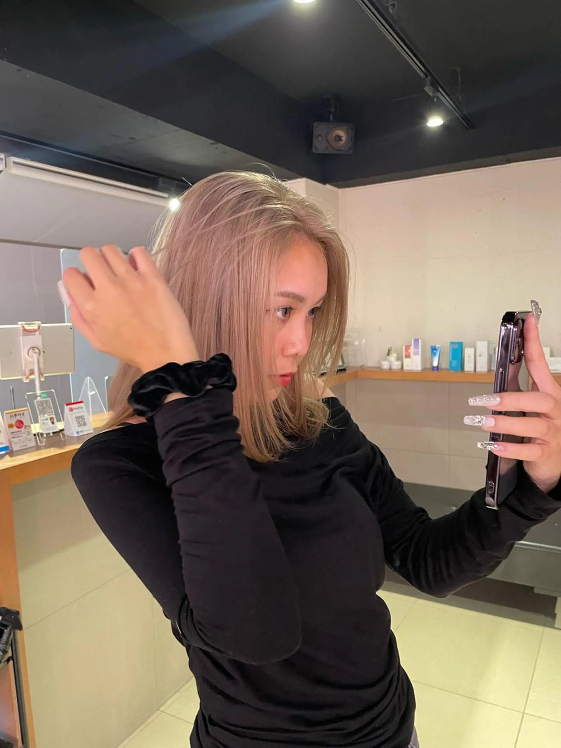 ミディアム たかはし はるかのヘアスタイル