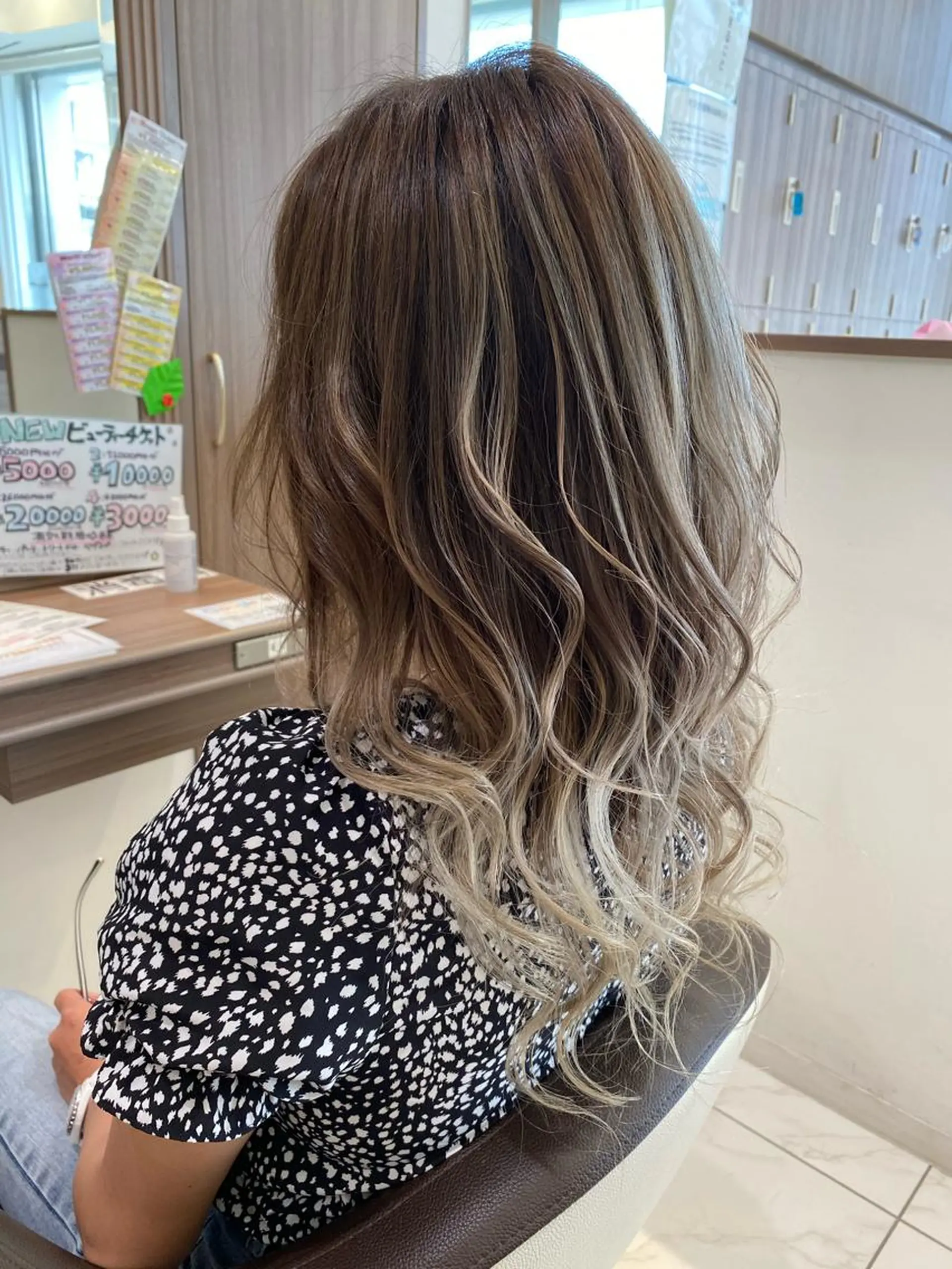 ロング カラー 田中 慎也のヘアスタイル