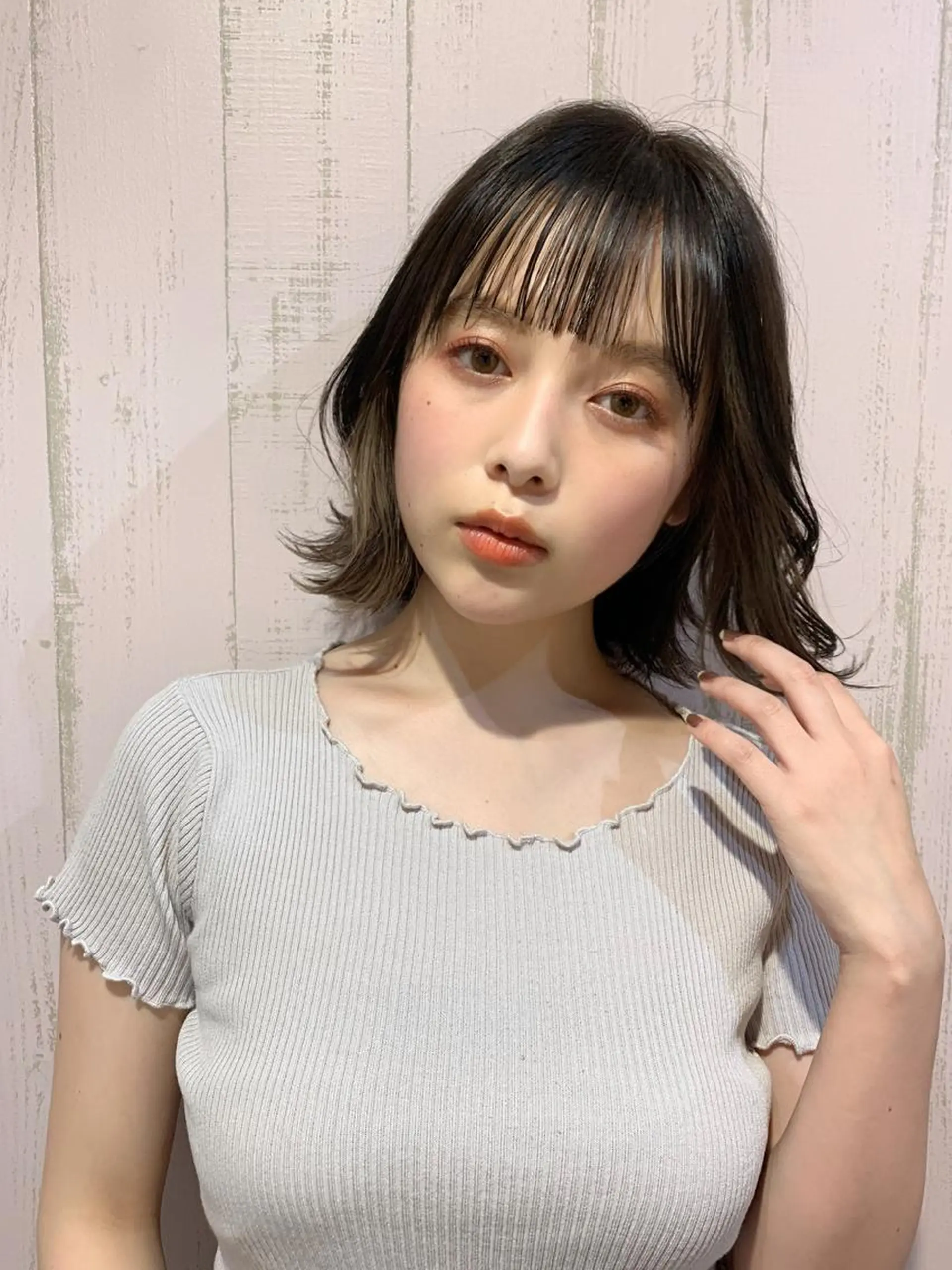 ミディアム カラー グレージュ ミルクティーグレージュ ボブ くびれヘア 髪質改善☆ 縮毛矯正miyuのヘアスタイル