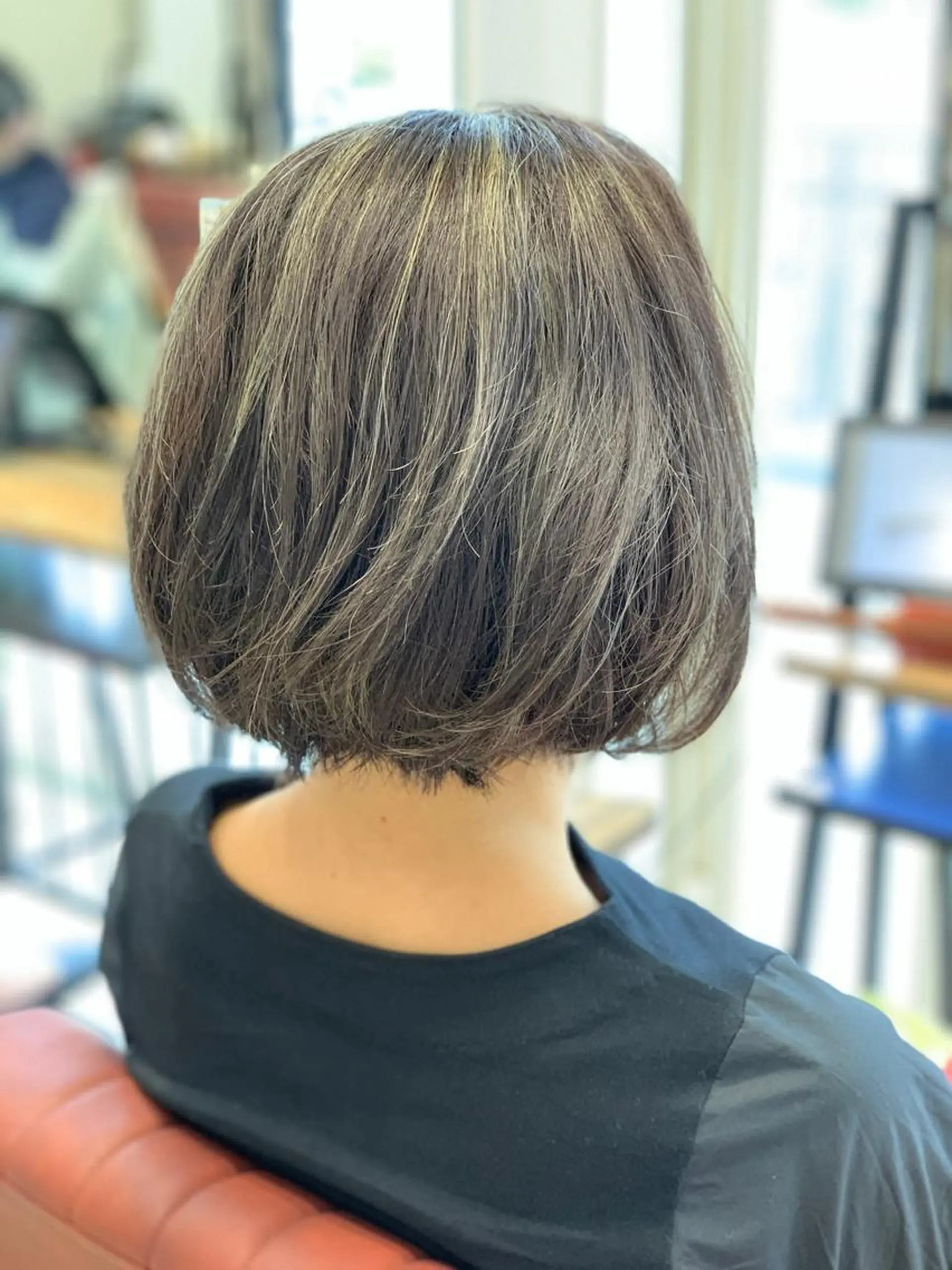 ショート カラー バレイヤージュ レイヤーカット ヘアカラー 髪質改善カラーリスト /根本雄貴のヘアスタイル