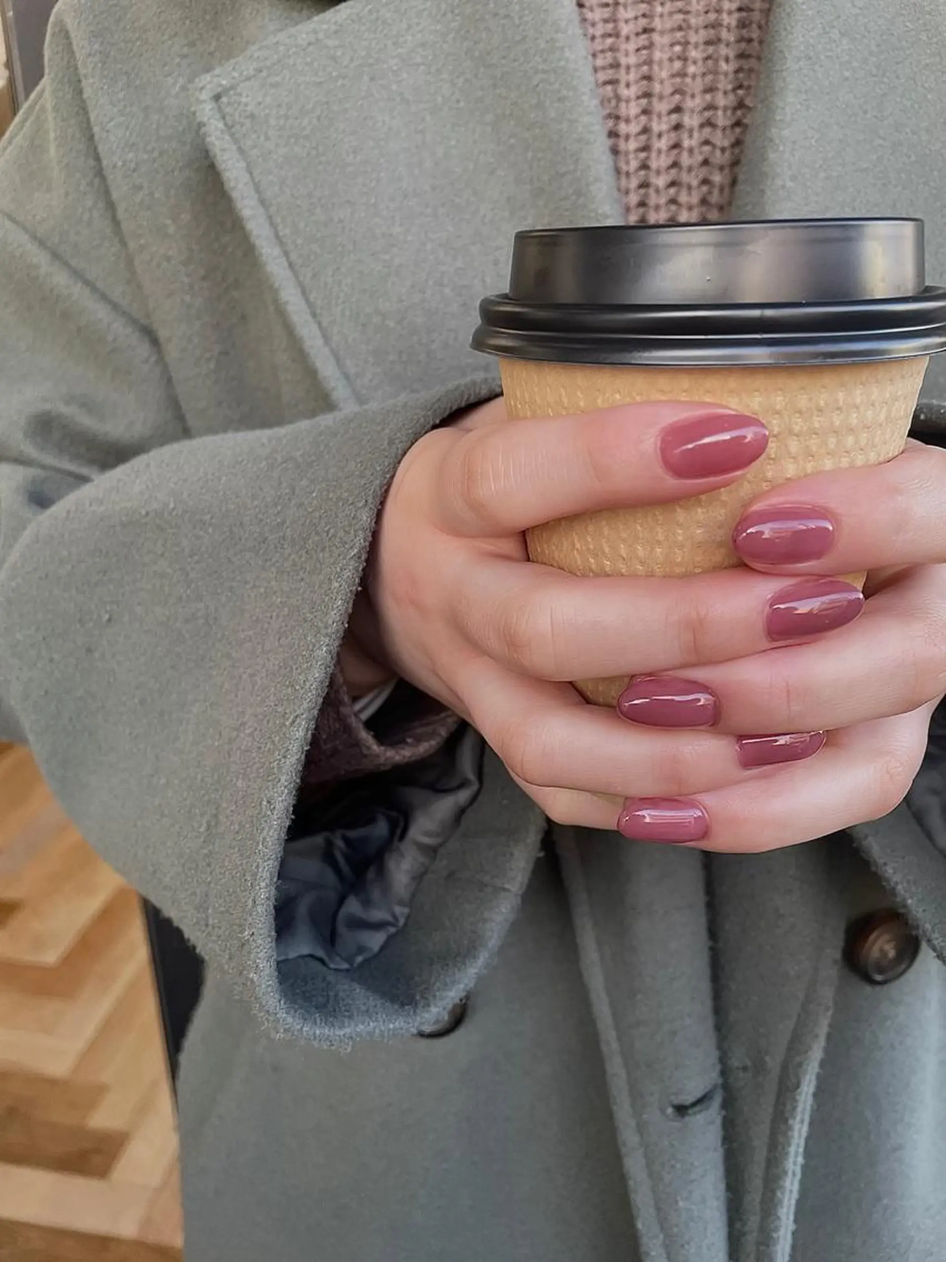 ネイル アートネイル ブラウン マットネイル ミラーネイル ニュアンスネイル ハンドネイル ~Liebe~ harukaのネイルデザイン