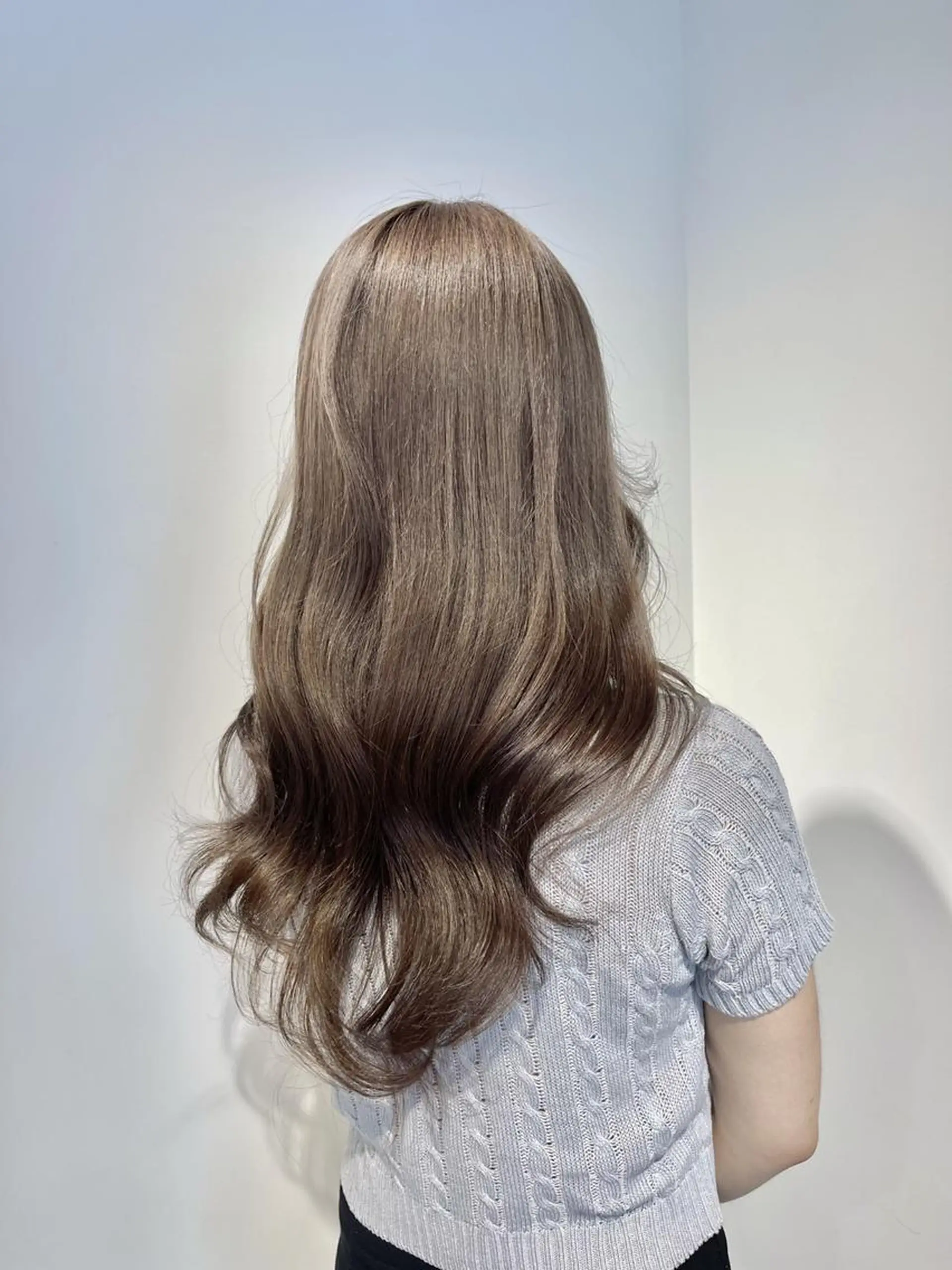 ロング カット ヘアカラー トリートメント 生涯の”美”パートナ ーQUATRO鈴木のヘアスタイル