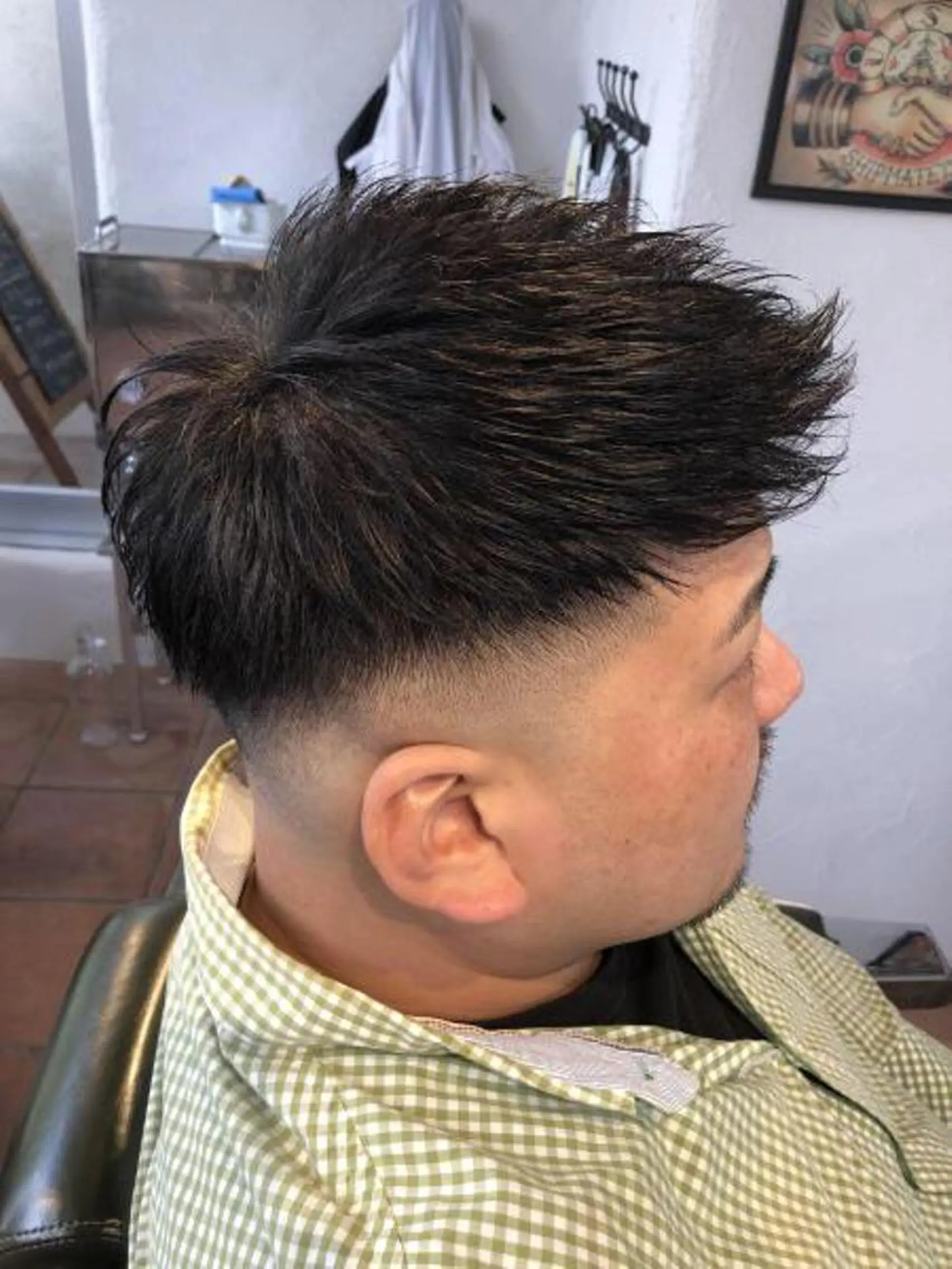 ショート メンズ フェードカット スキンフェード カット 冨士川 英樹のヘアスタイル