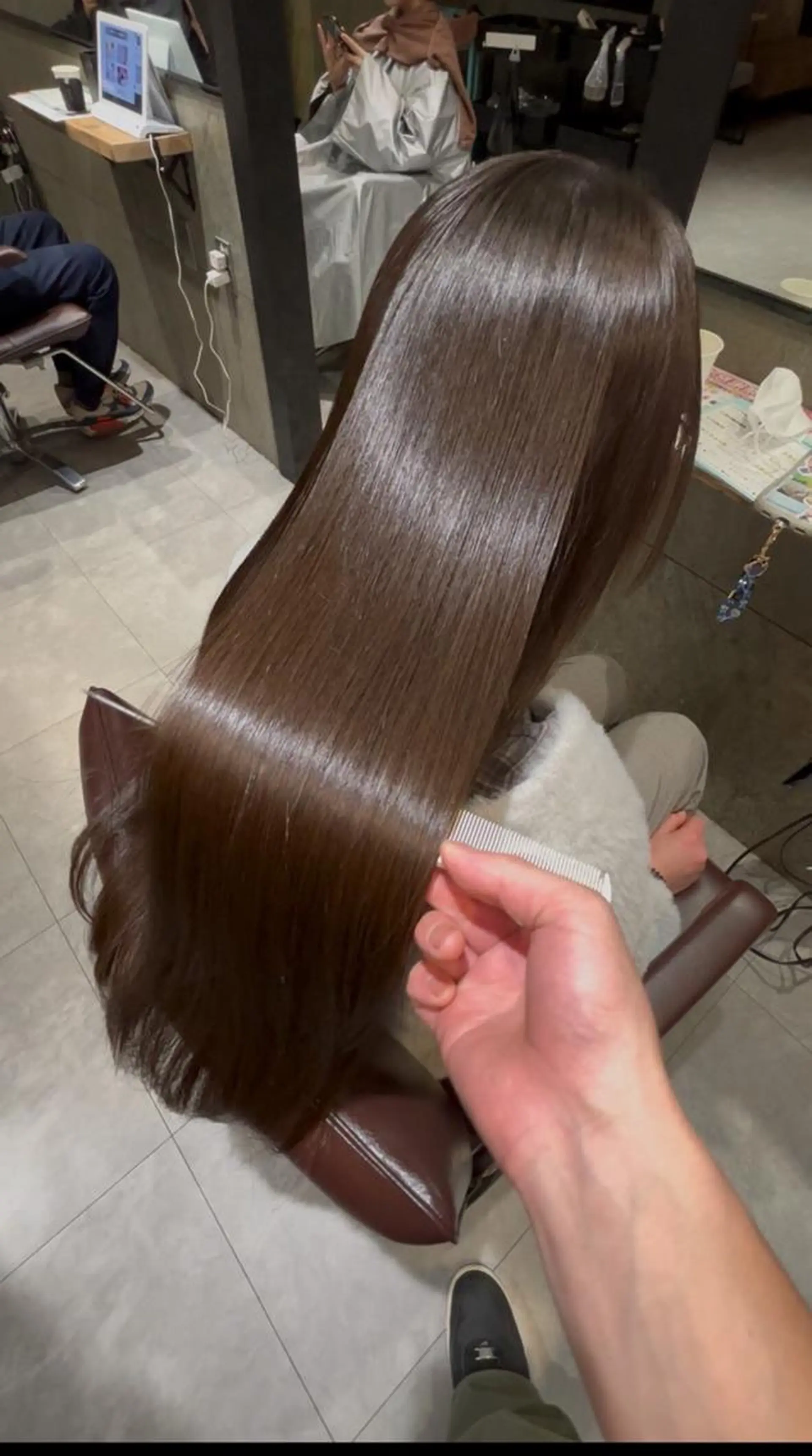 カラー 松井 結愛のヘアスタイル