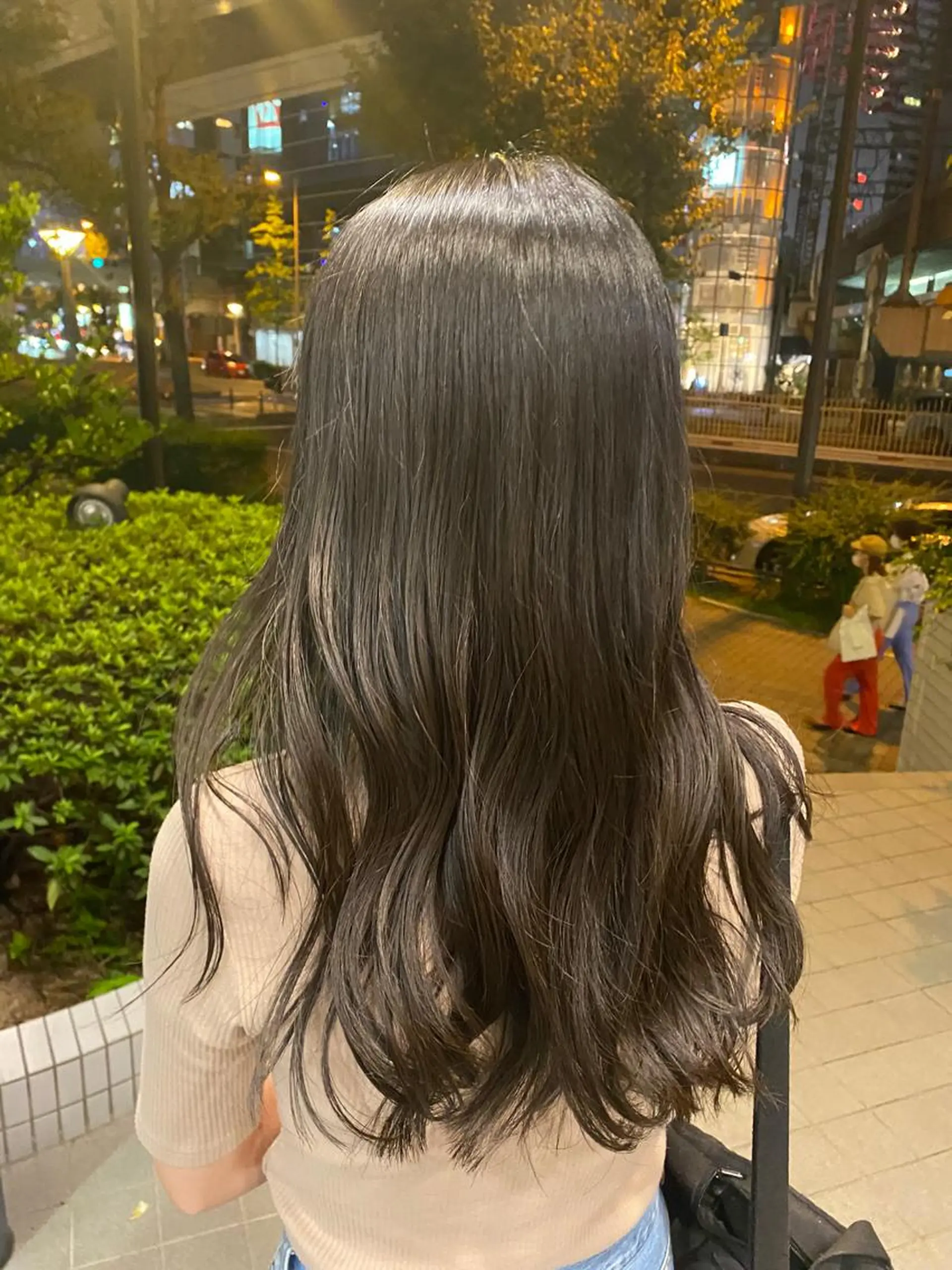 ロング カラー グレージュ オリーブグレージュ オリーブグレー ヘアカラー nana/ボブ/ レイヤー/梅田のヘアスタイル