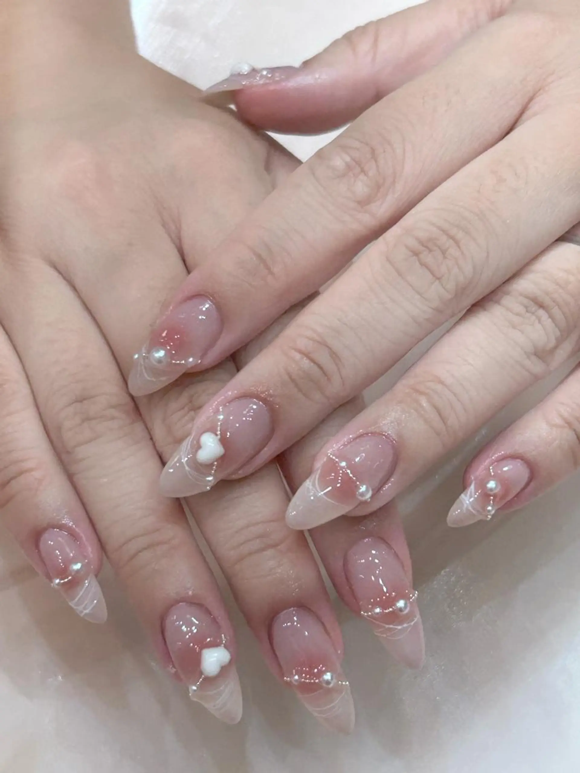 ネイル VIVIAN リサのネイルデザイン