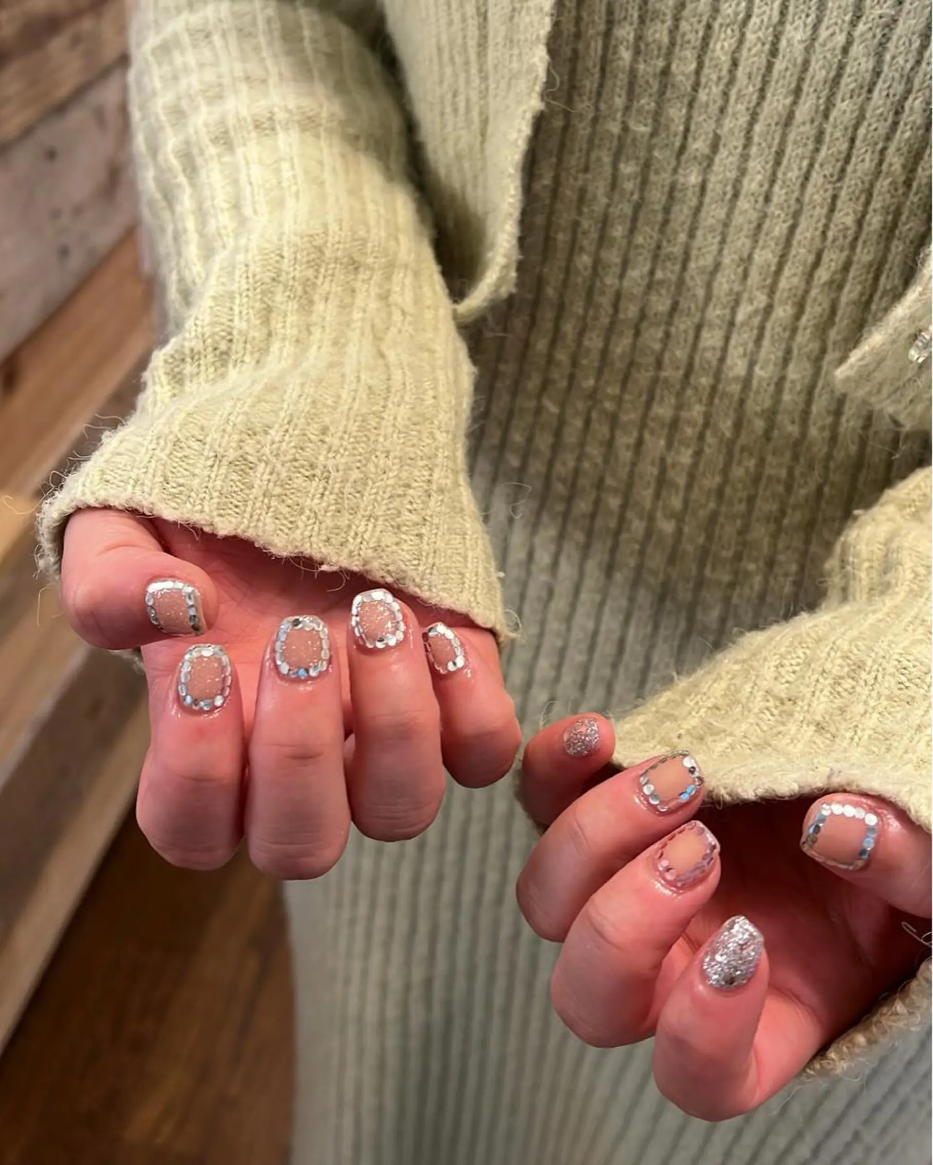 ネイル ハンドネイル フットネイル ハンドケア Miyagi Asamiのネイルデザイン