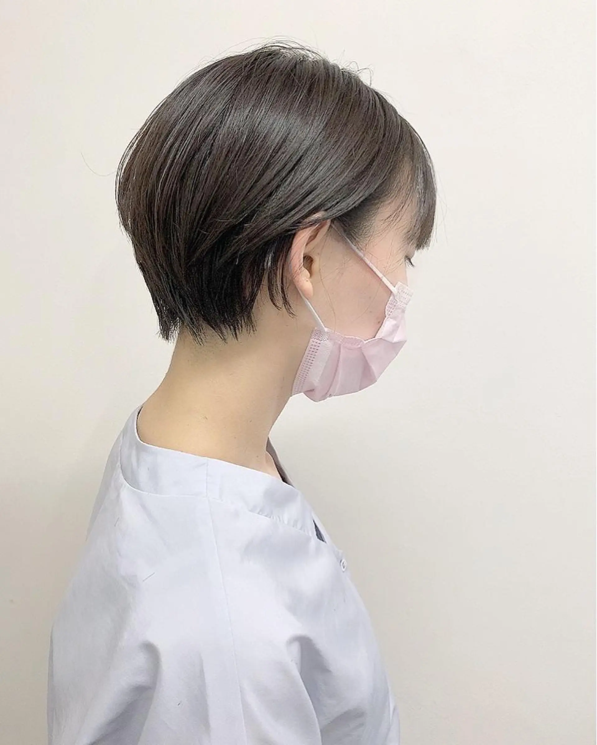 ショート カラー カット ヘアカラー 肌に馴染む暗髪 梅田・増田のヘアスタイル