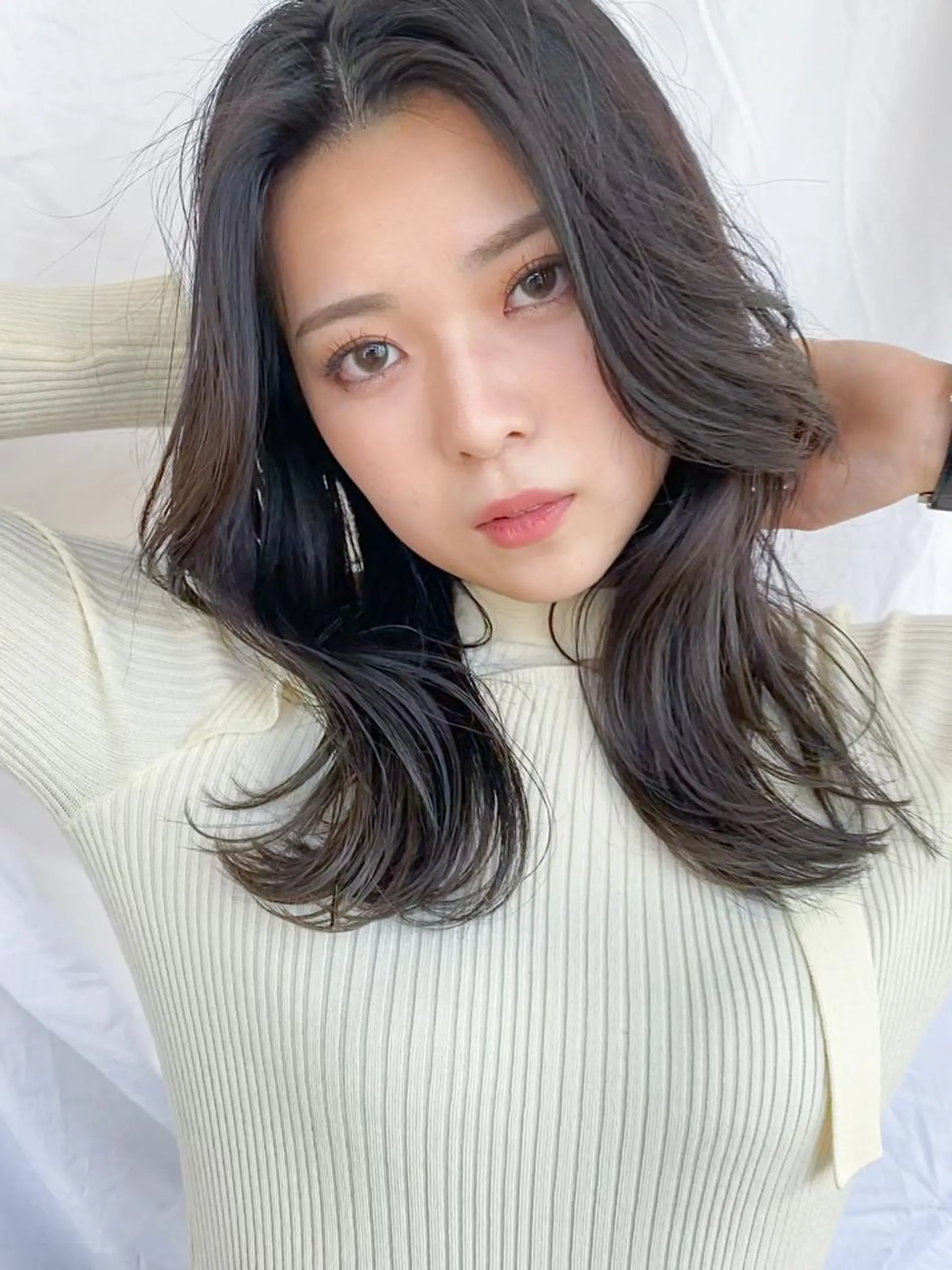 セミロング くびれヘア 顔周りカット 小顔カット トリートメント 【1日2名様限定】 AFLOAT白川雄副のヘアスタイル