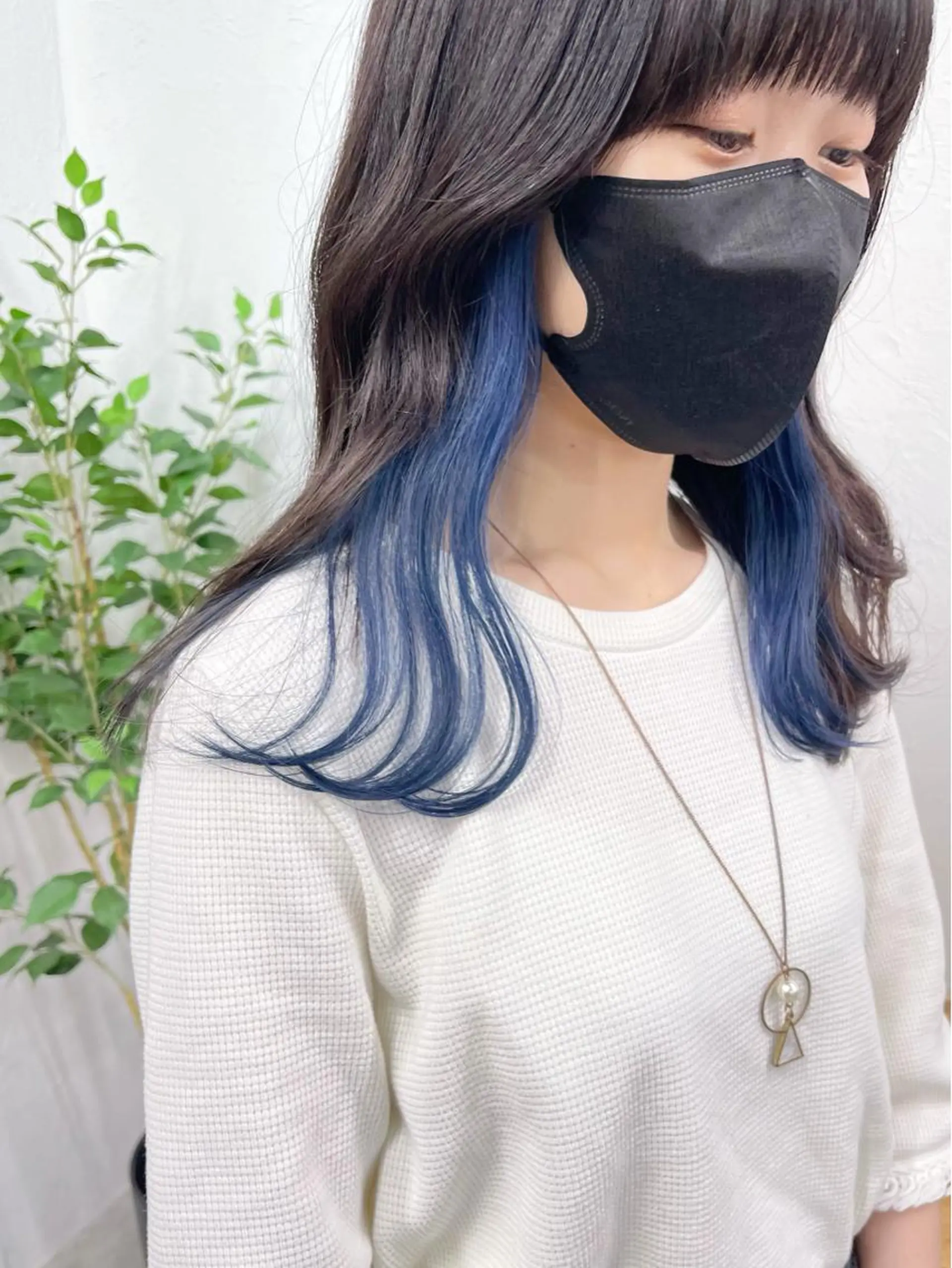 ミディアム カラー ブルーカラー ネイビーカラー カット ヘアカラー トリートメント ブリーチダブルカラー 【koide】のヘアスタイル