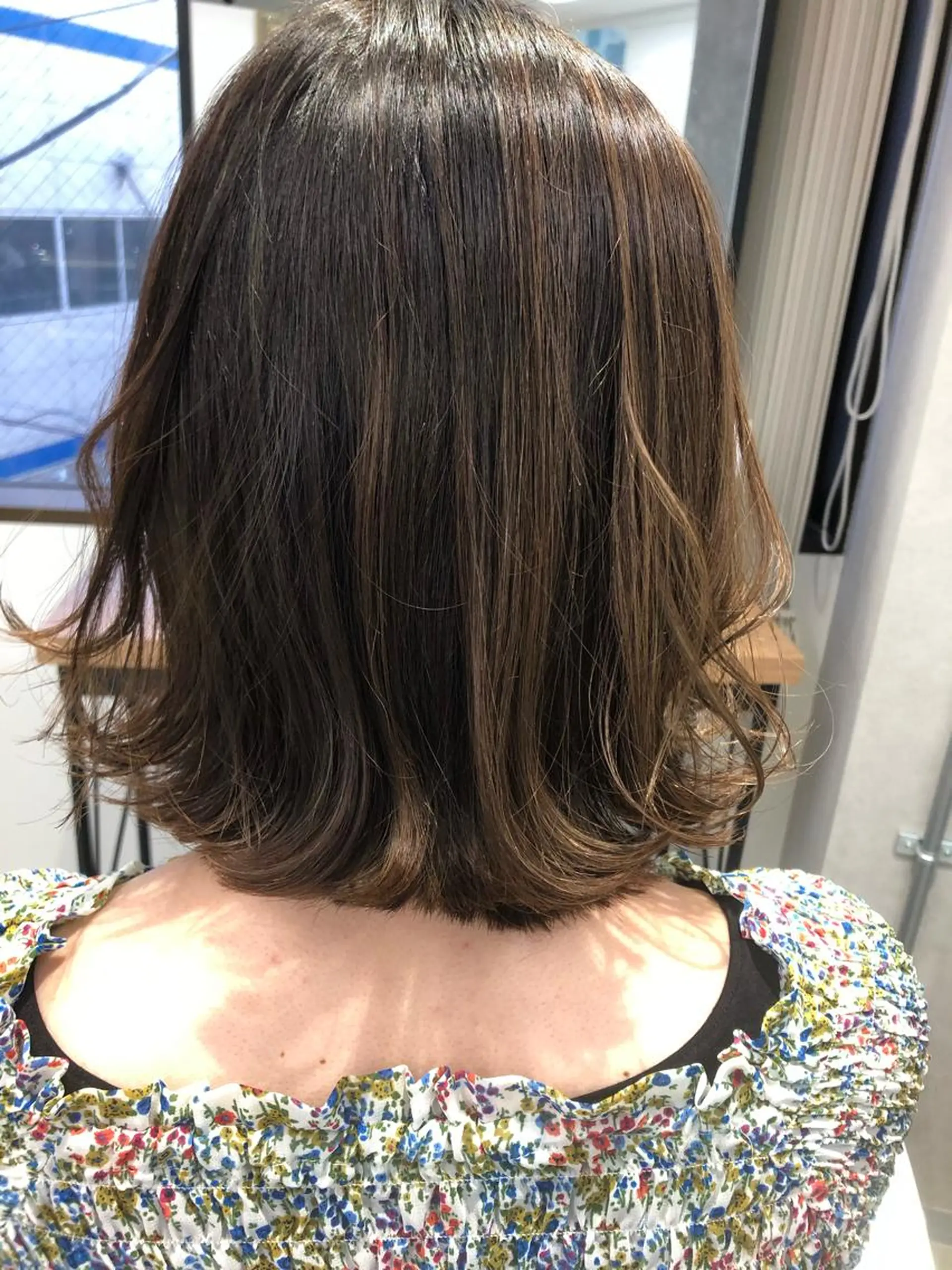 ミディアム 切りっぱなしボブ ボブ カット ヘアカラー Noyヨシモト ヒロトのヘアスタイル