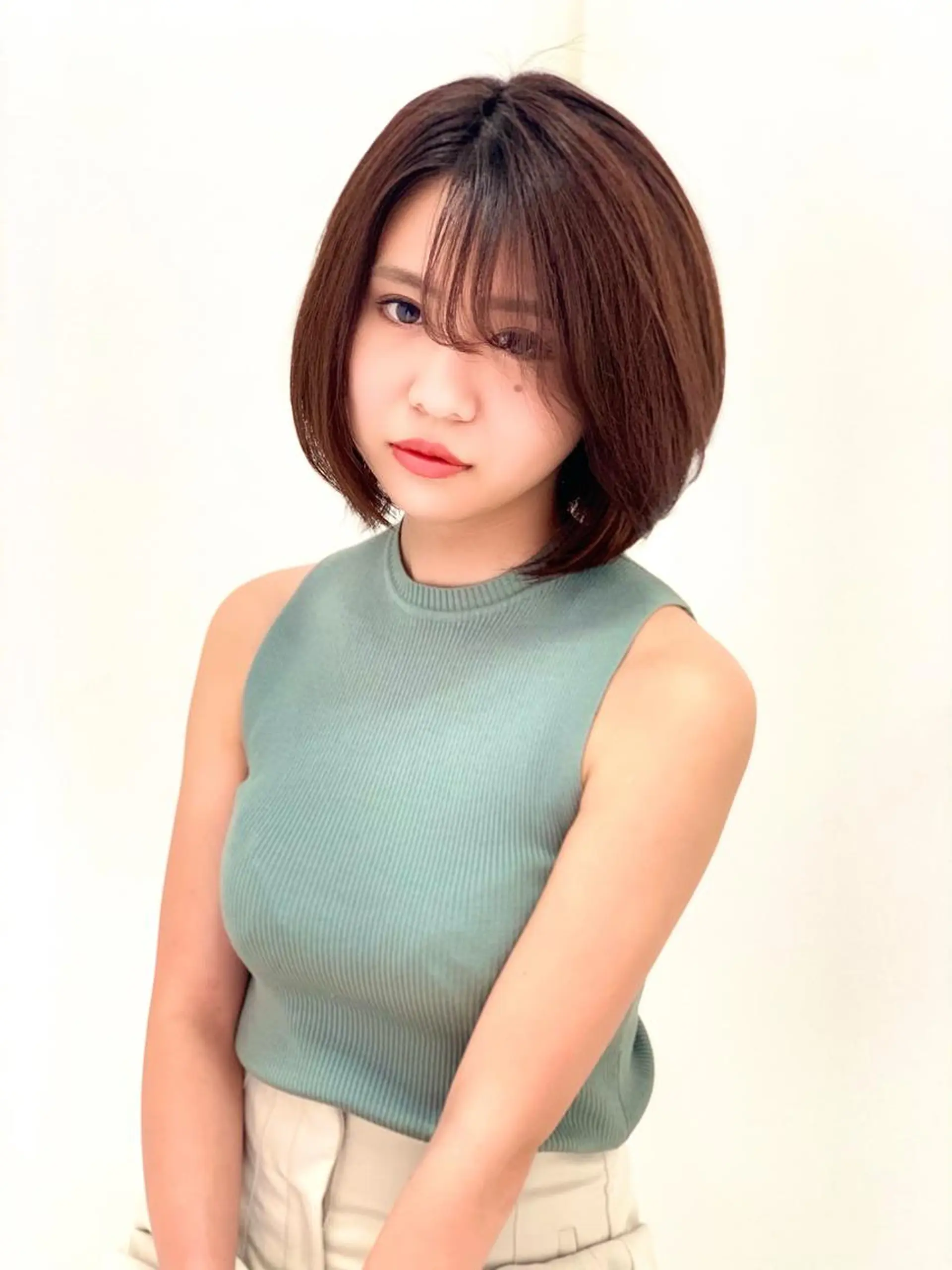 ショート OJIMA YUKAのヘアスタイル