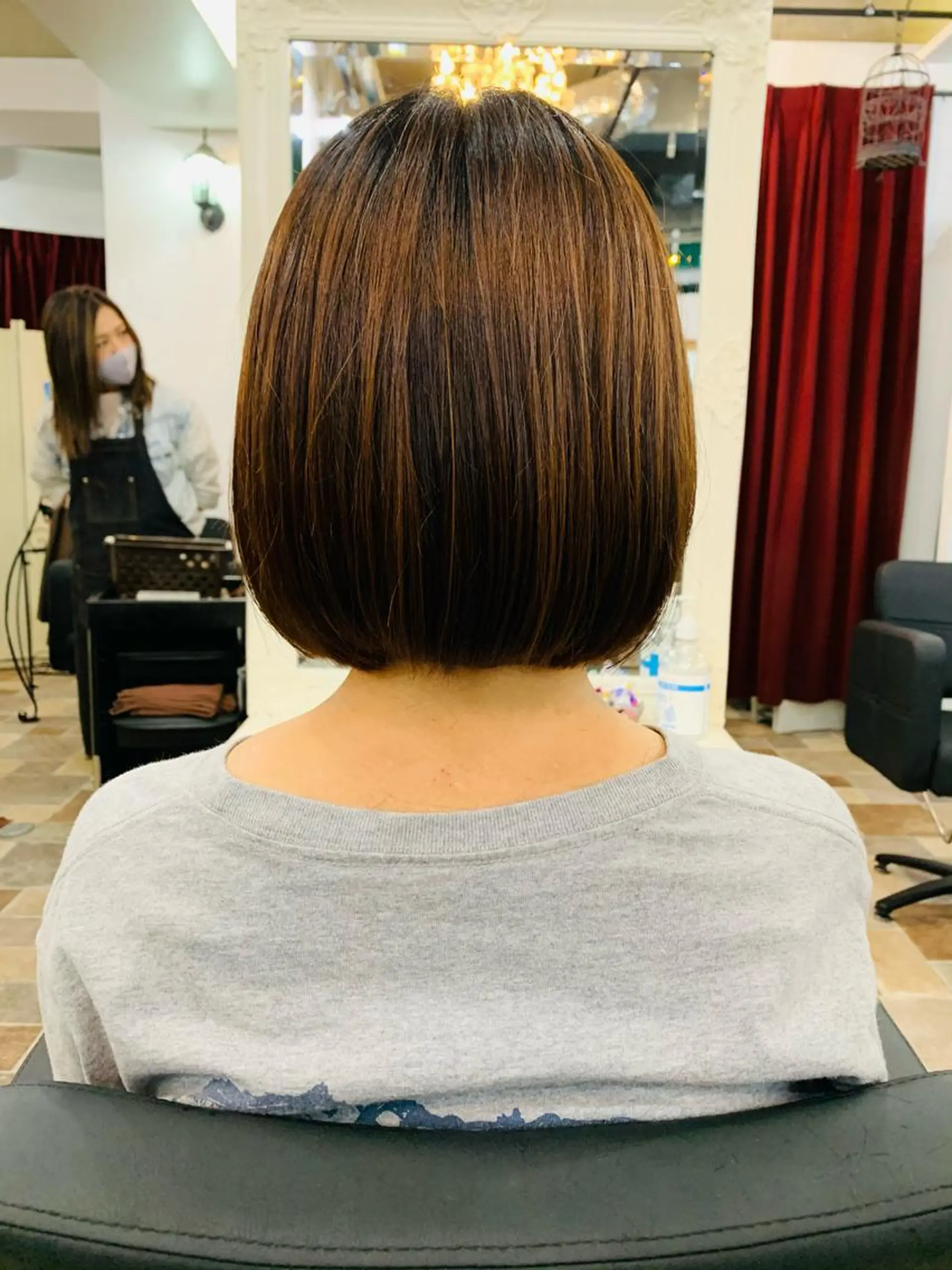 ミディアム おおたかの森/透 明感/小林のヘアスタイル