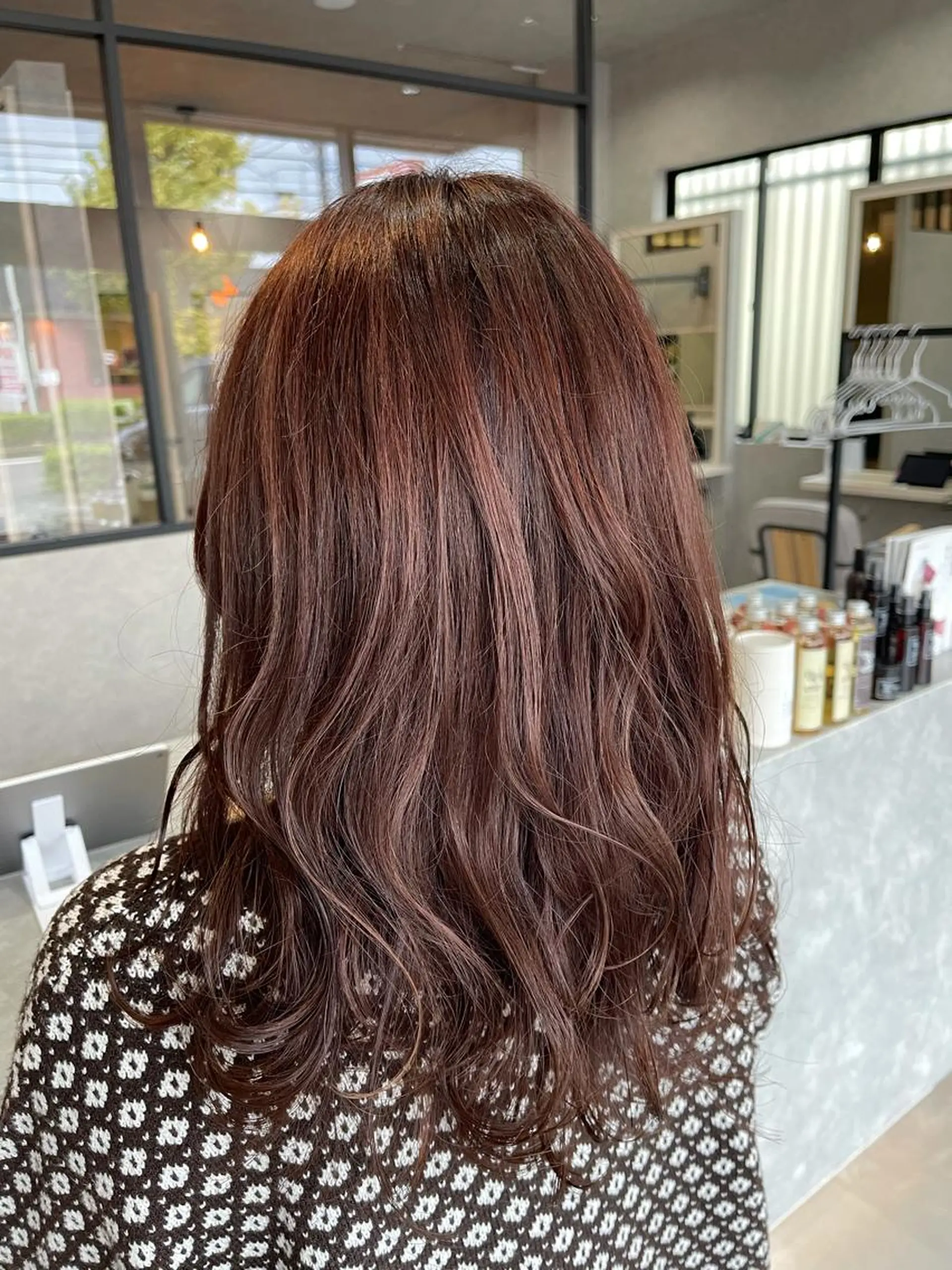 セミロング カラー カット ヘアカラー トリートメント 一ノ瀬 暁のヘアスタイル