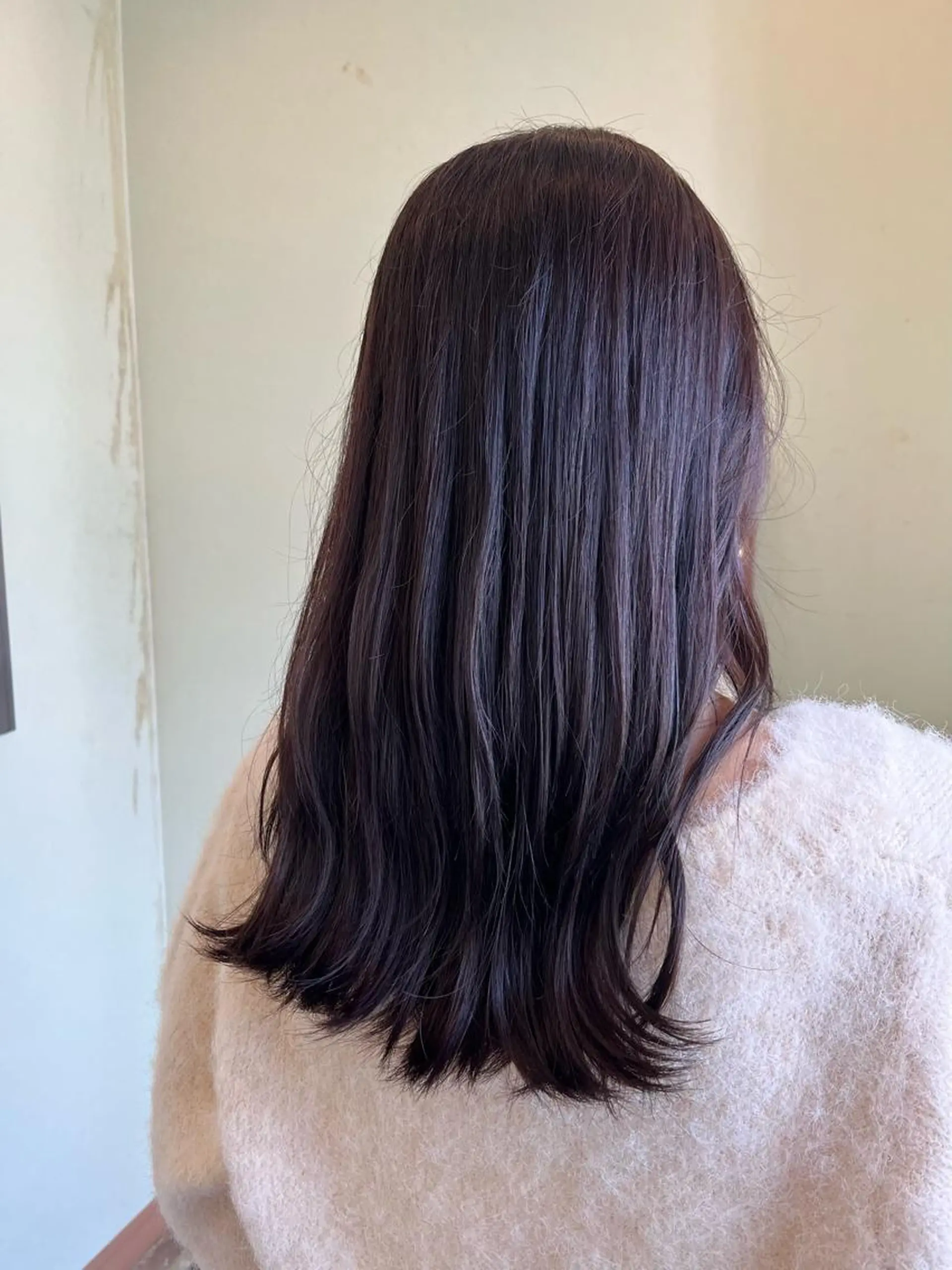 セミロング カラー ディープラベンダー ラベンダーカラー カット ヘアカラー yuri🌼 NUMBER 天王寺のヘアスタイル