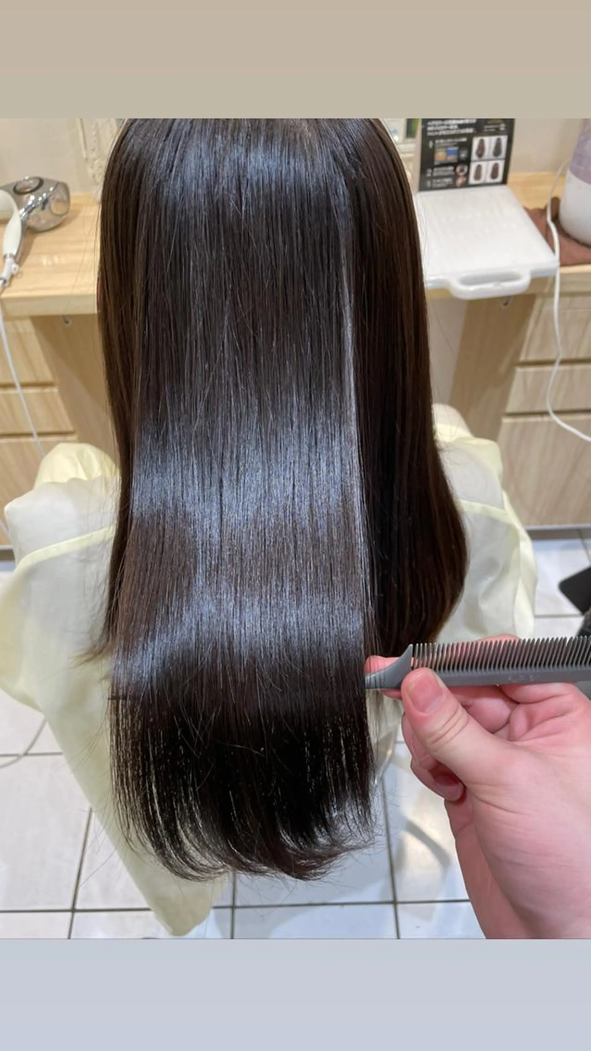 セミロング 悩み解決美容師 Futo✨のヘアスタイル