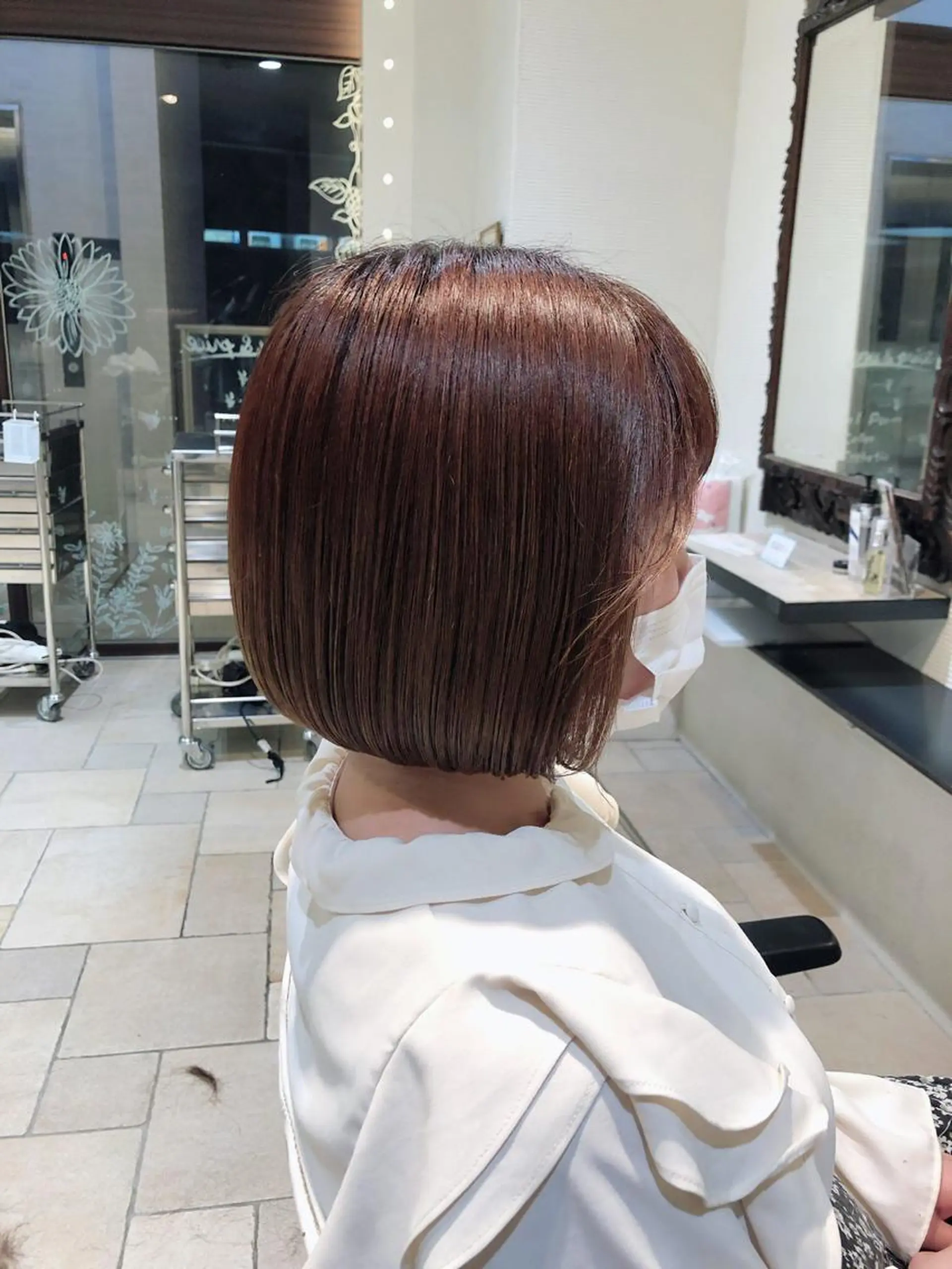 ショート ボブ カイ マコトのヘアスタイル