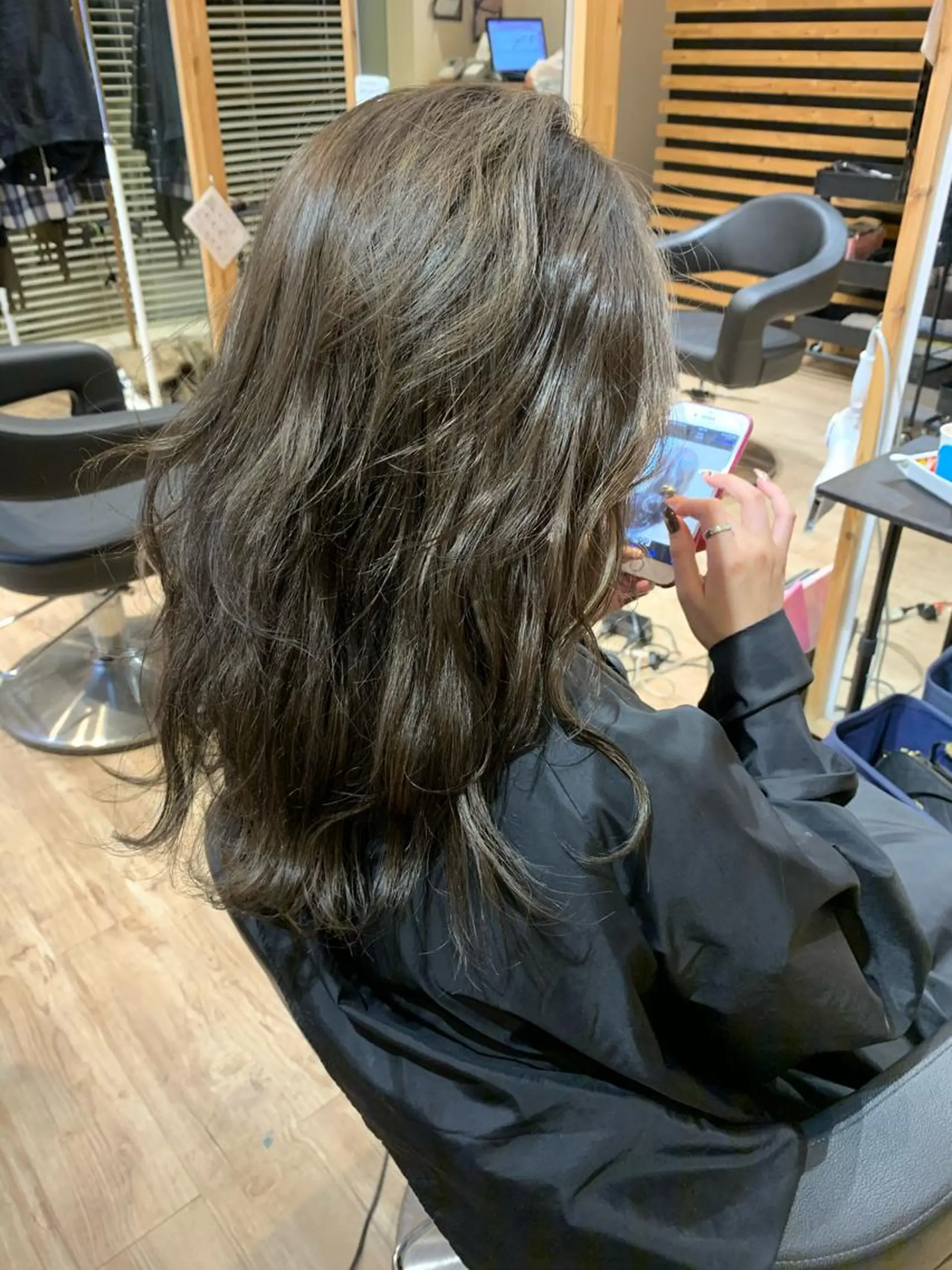 ミディアム カラー 大久保 隆蔵のヘアスタイル