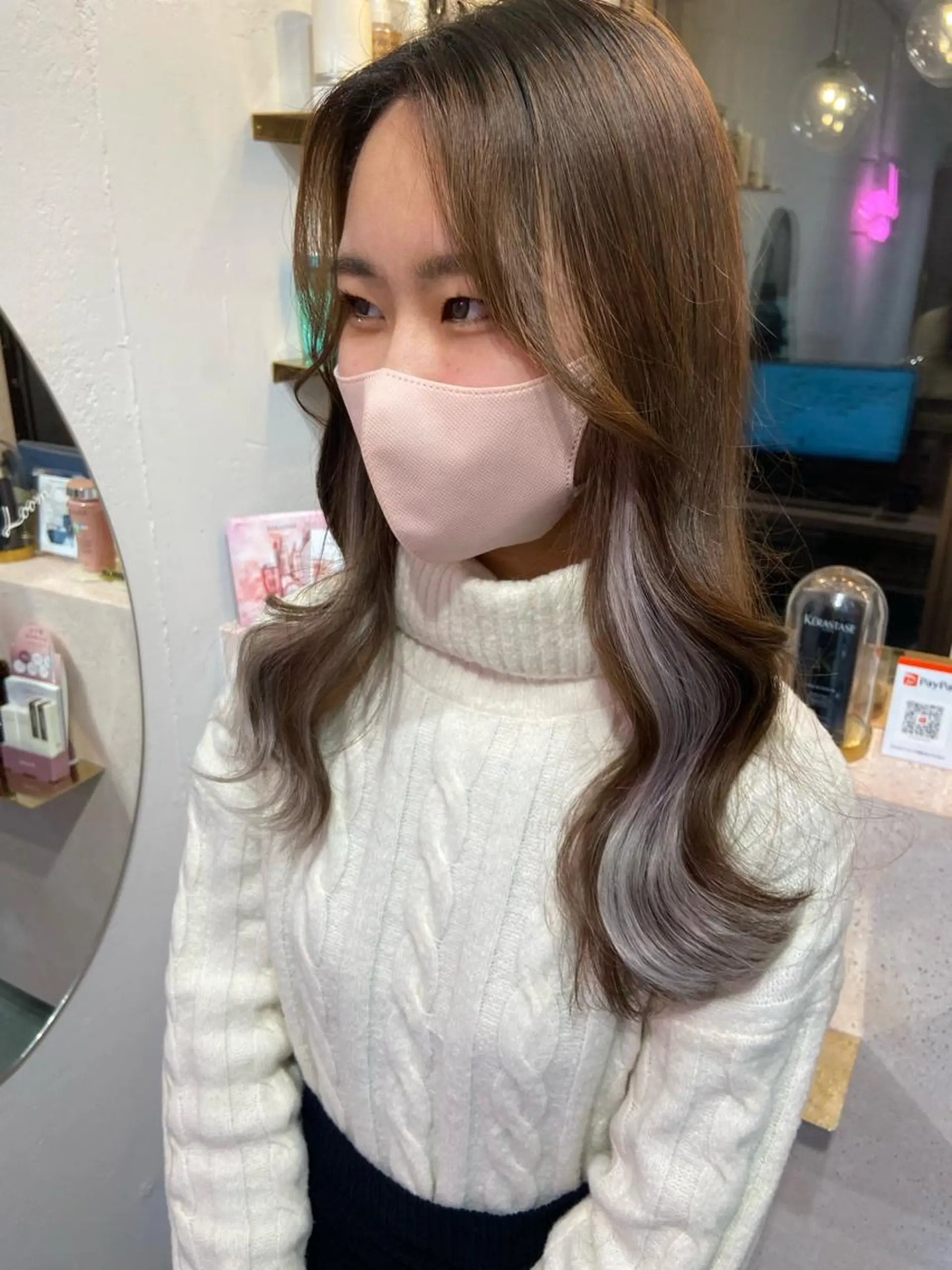 ロング カラー イヤリングカラー インナーカラー エクステ 韓国風ヘア カット ヘアカラー トリートメント 新宿/韓国ヘア 中明度カラー/かやのヘアスタイル