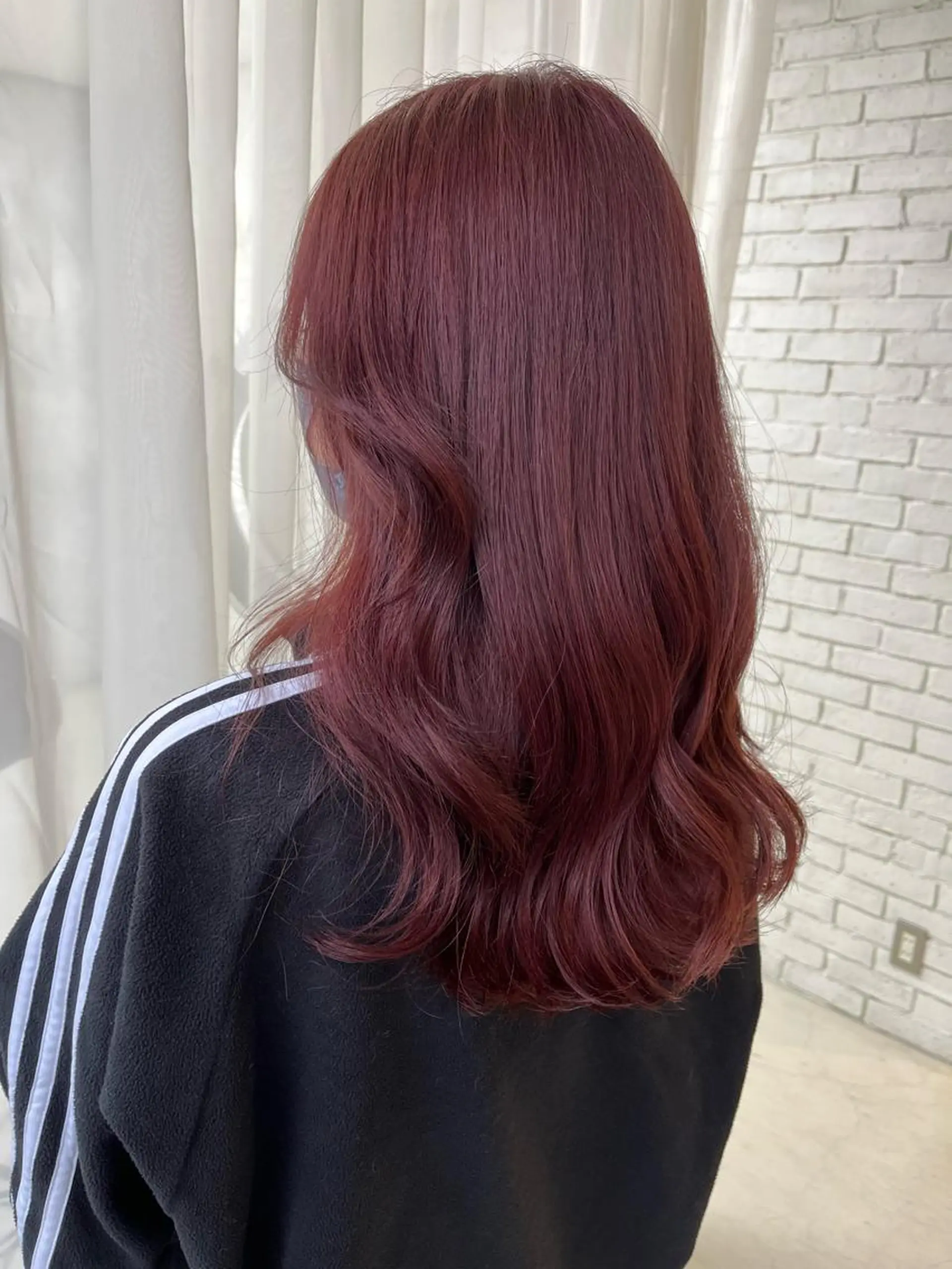 ロング ヘアカラー トリートメント u n aのヘアスタイル