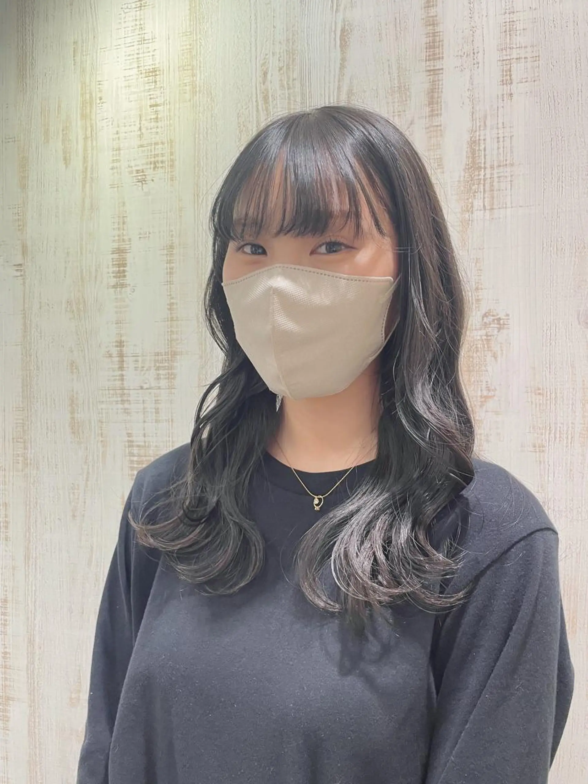 セミロング カラー グレージュ nana 🌼のヘアスタイル
