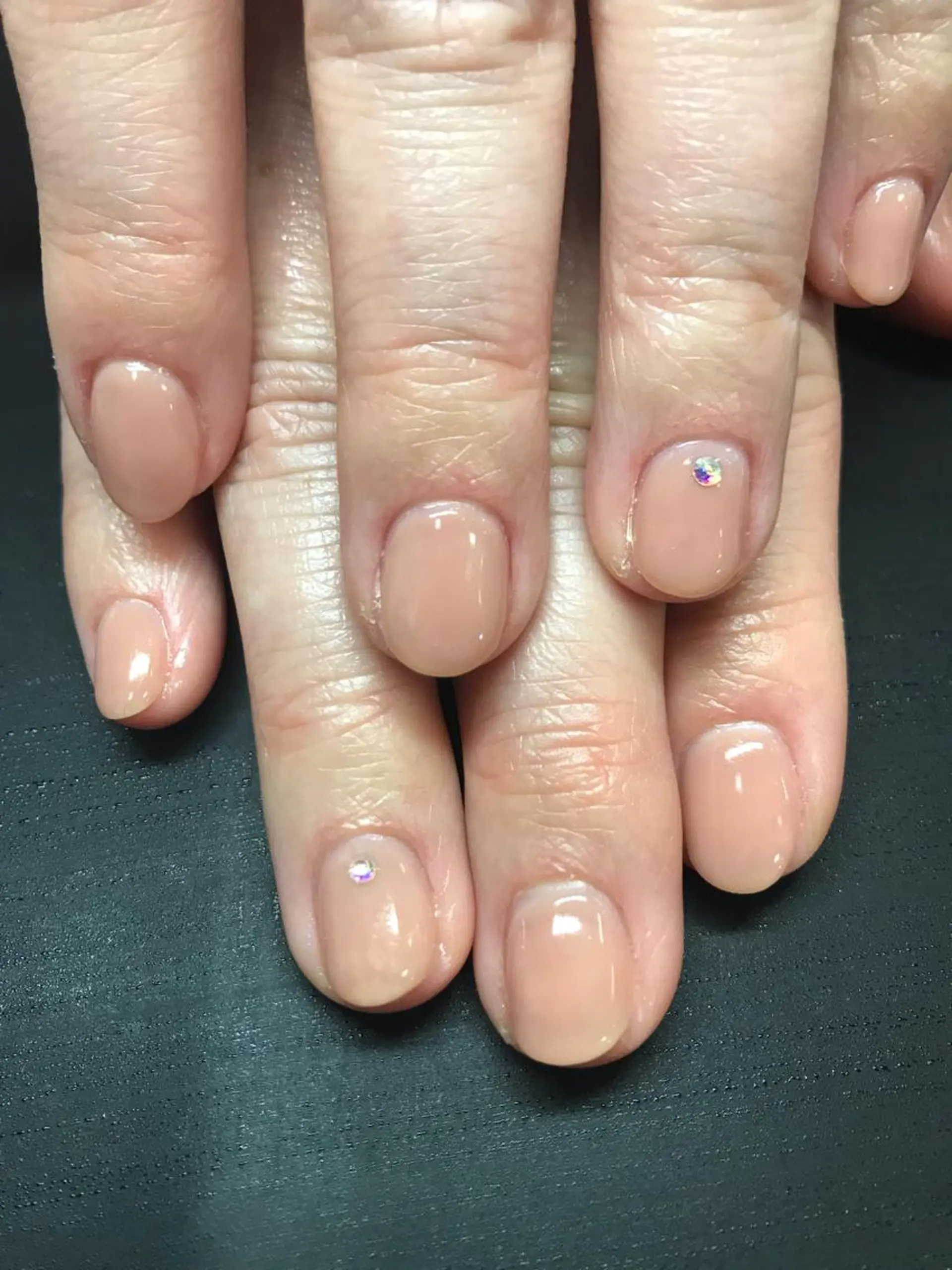 ネイル ストーンネイル ハンドネイル 仲谷 つかさのエステ・リラクイメージ