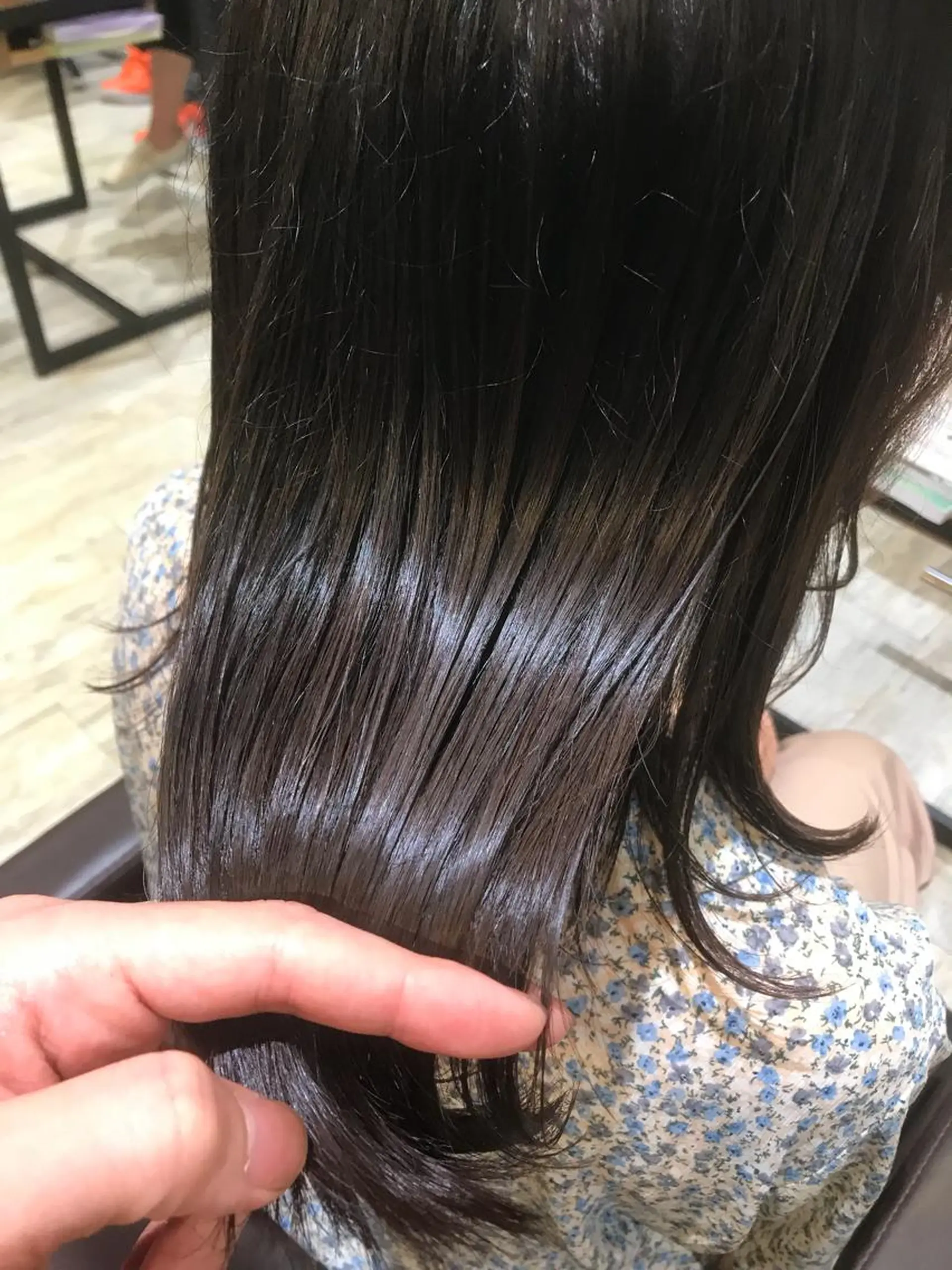 ミディアム カラー パーマ ヘアアレンジ メンズ キッズ ネイル マツエク・マツパ ミディアムパーマ メンズパーマ 縮毛矯正 トリートメント 酸熱トリートメント EnBlesS西宮 マンツーマン神道有基のヘアスタイル