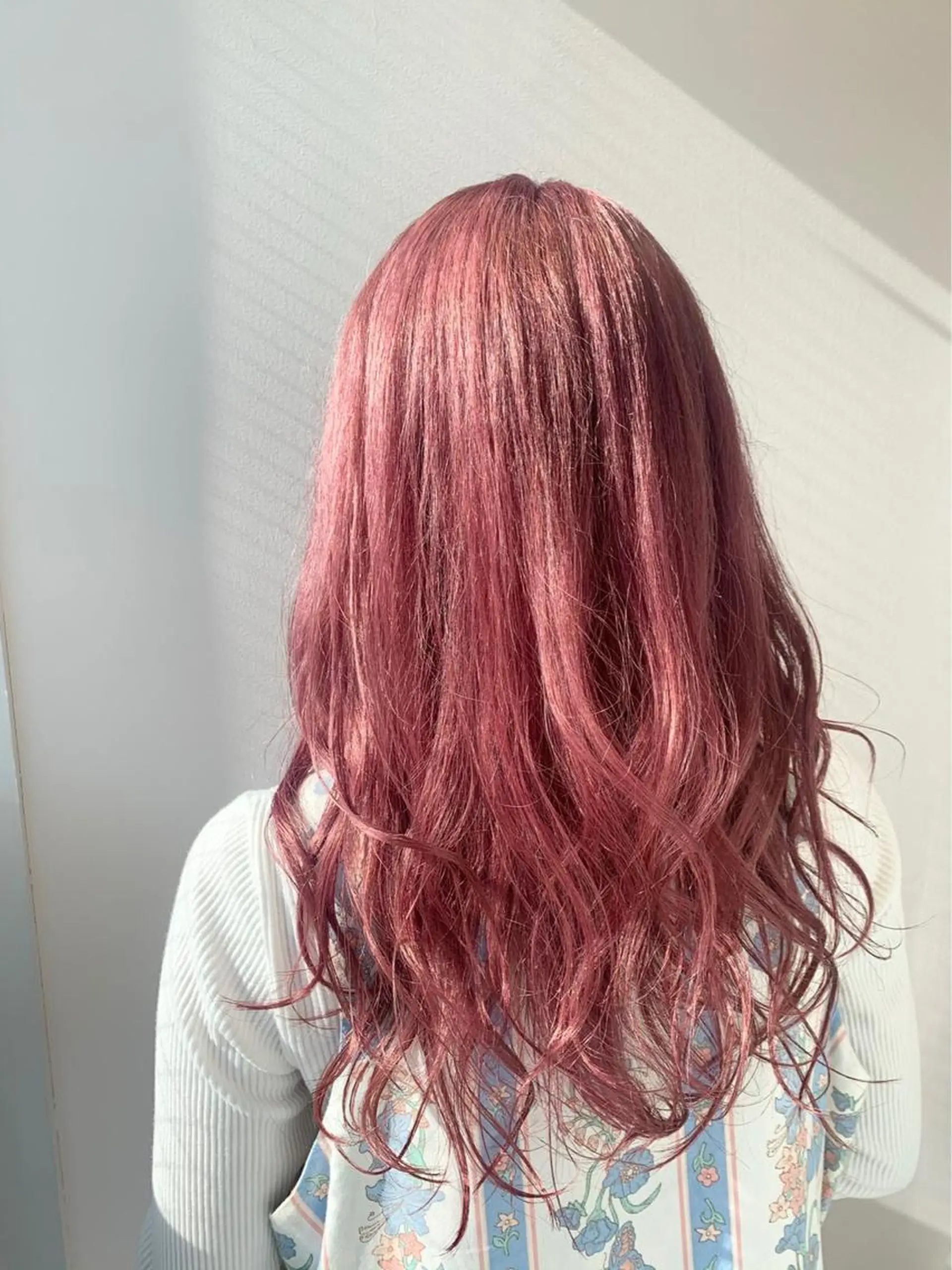 ロング カラー 🔷ダブルカラーハイ トーン🔷櫻井走のヘアスタイル