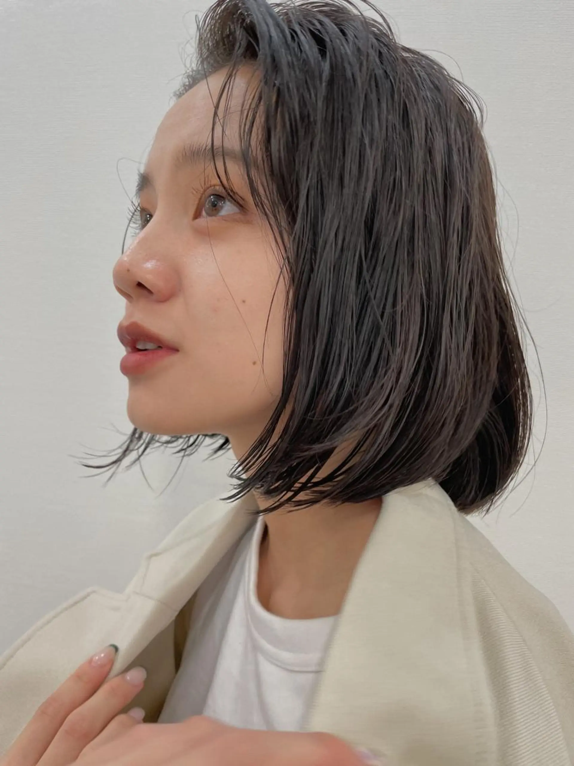 ミディアム カラー 梅田／ベージュ レイヤー／ヌマタのヘアスタイル