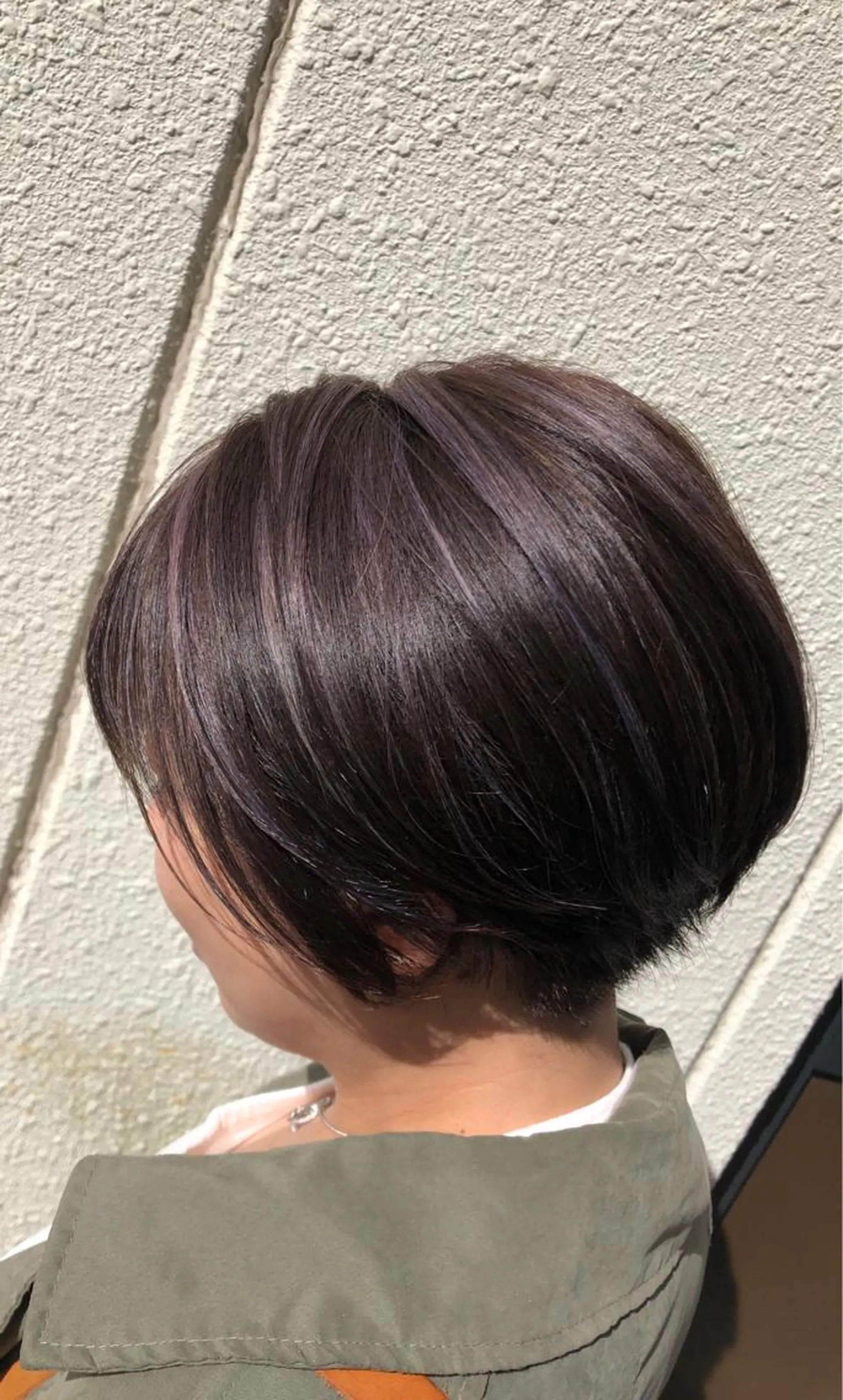 ショート 艶カラー🩵💛 NANAのヘアスタイル