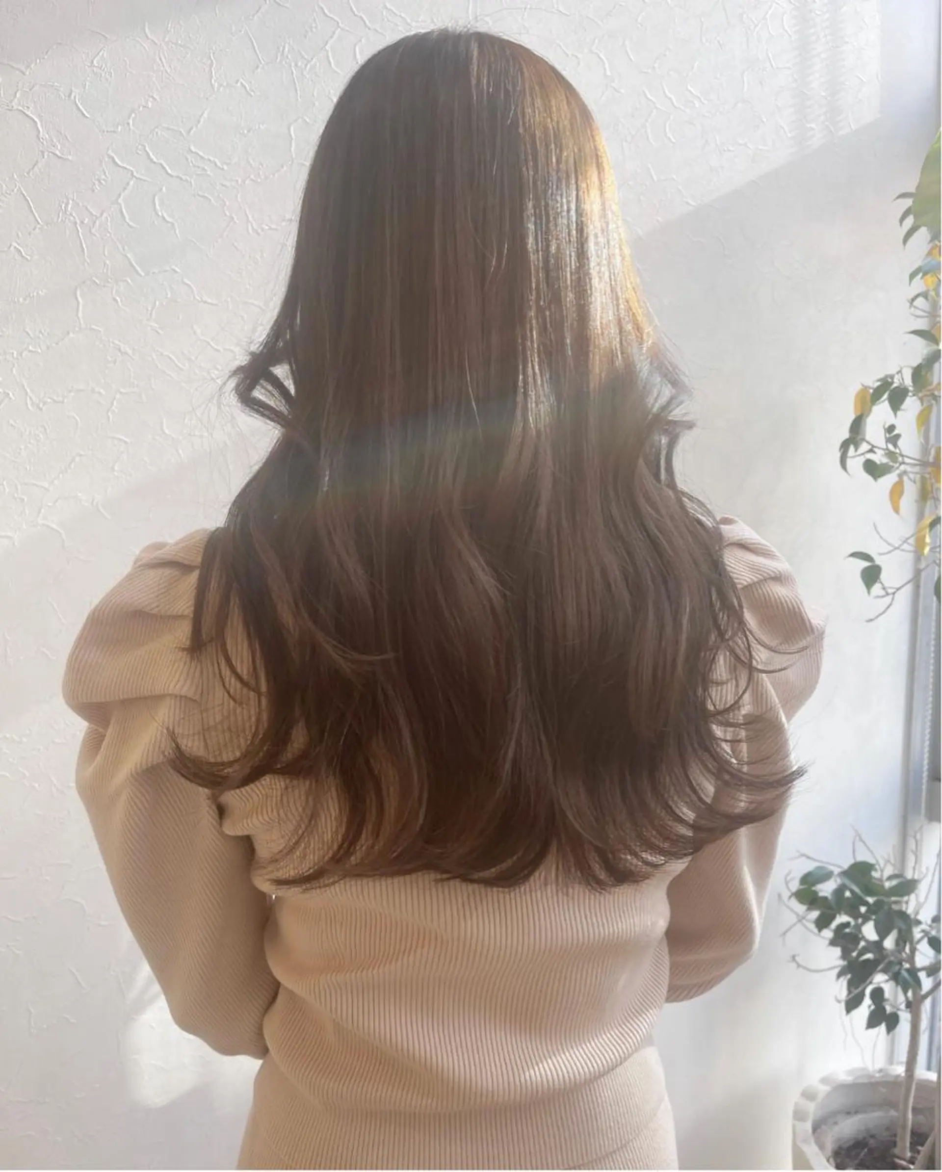 セミロング カラー nakahara madokaのヘアスタイル
