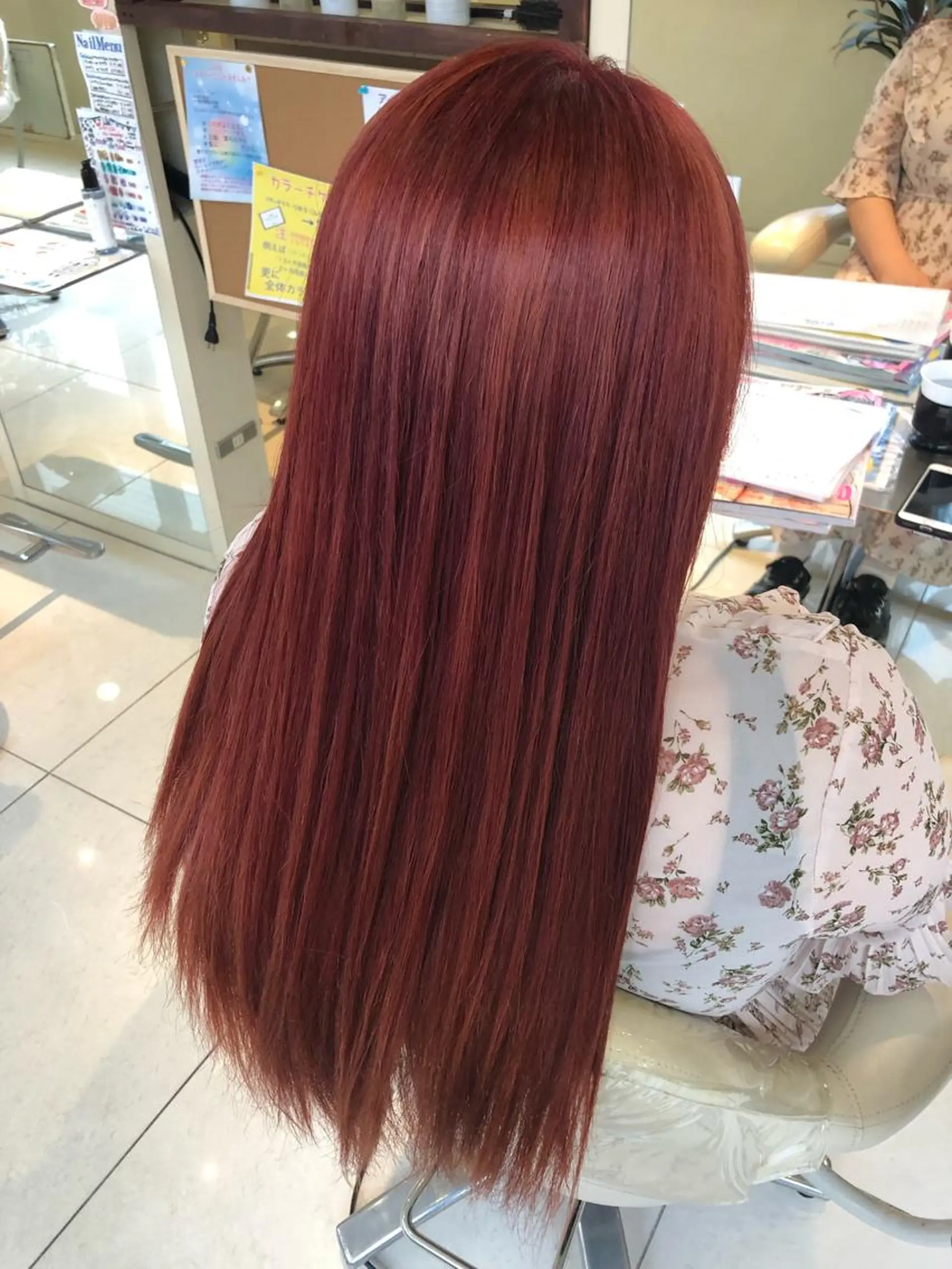 ロング カラー 廣野 愛香のヘアスタイル