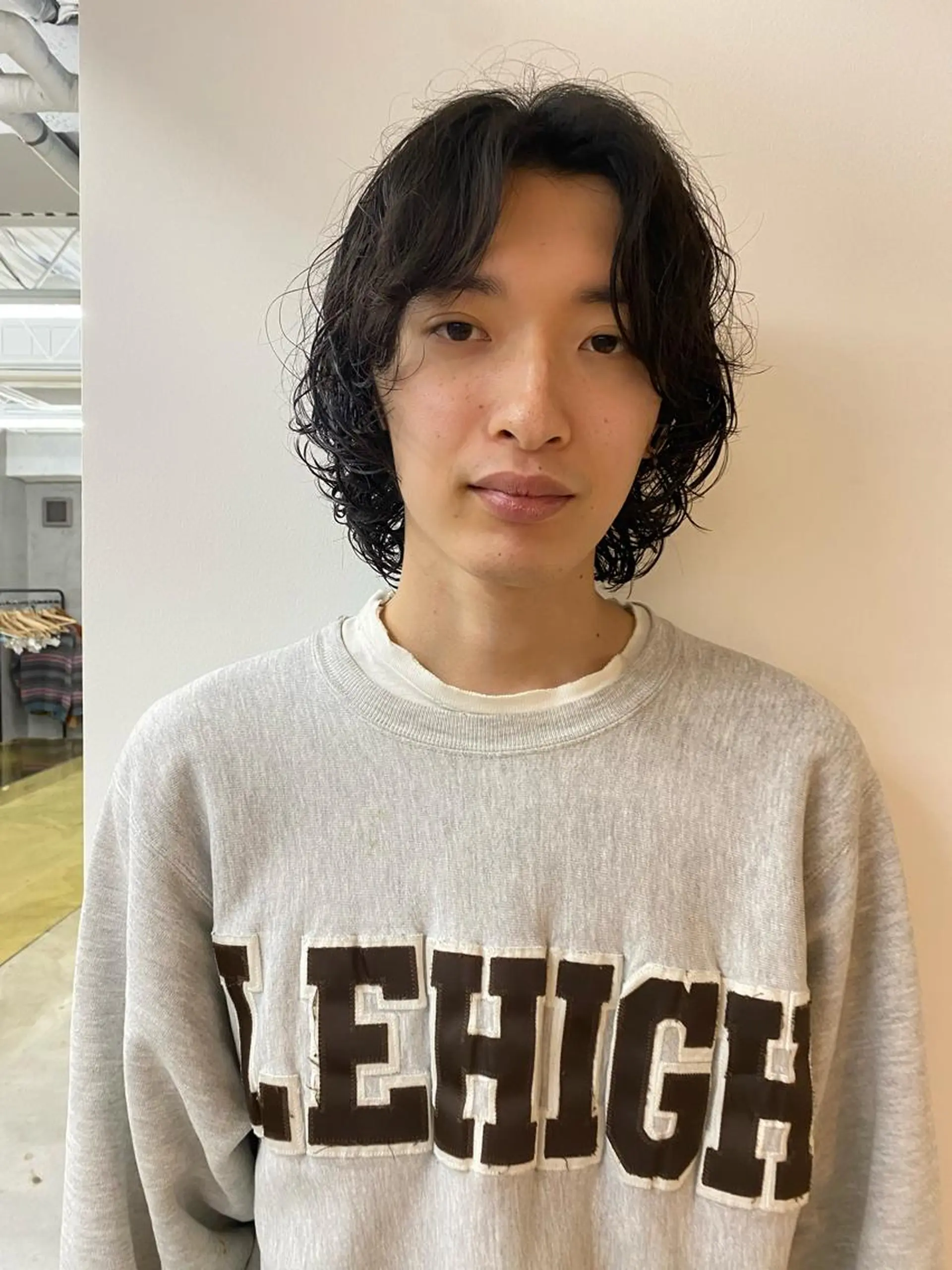 カラー パーマ メンズ メンズバレイヤージュ メンズブリーチ センターパート フェードカット メンズハイライト 無料カットモデル募集 🌱ひょうがのヘアスタイル