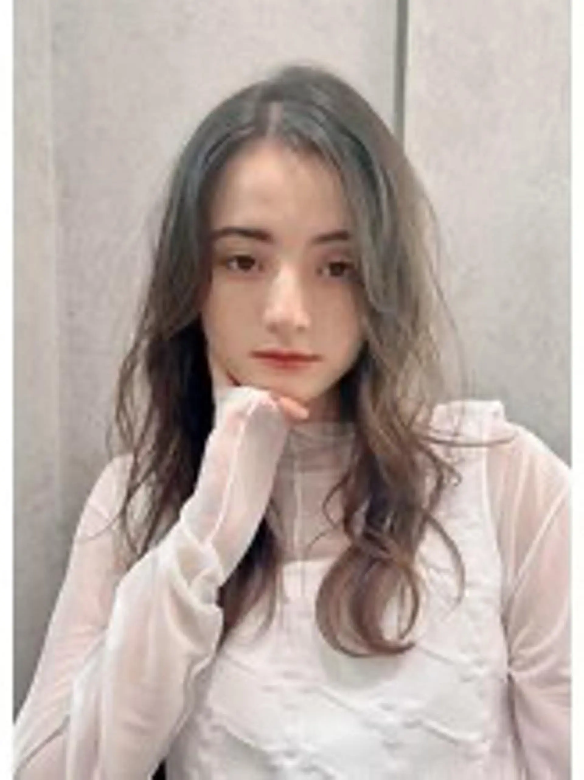 セミロング ヘアカラー トリートメント stylist YUTOのヘアスタイル