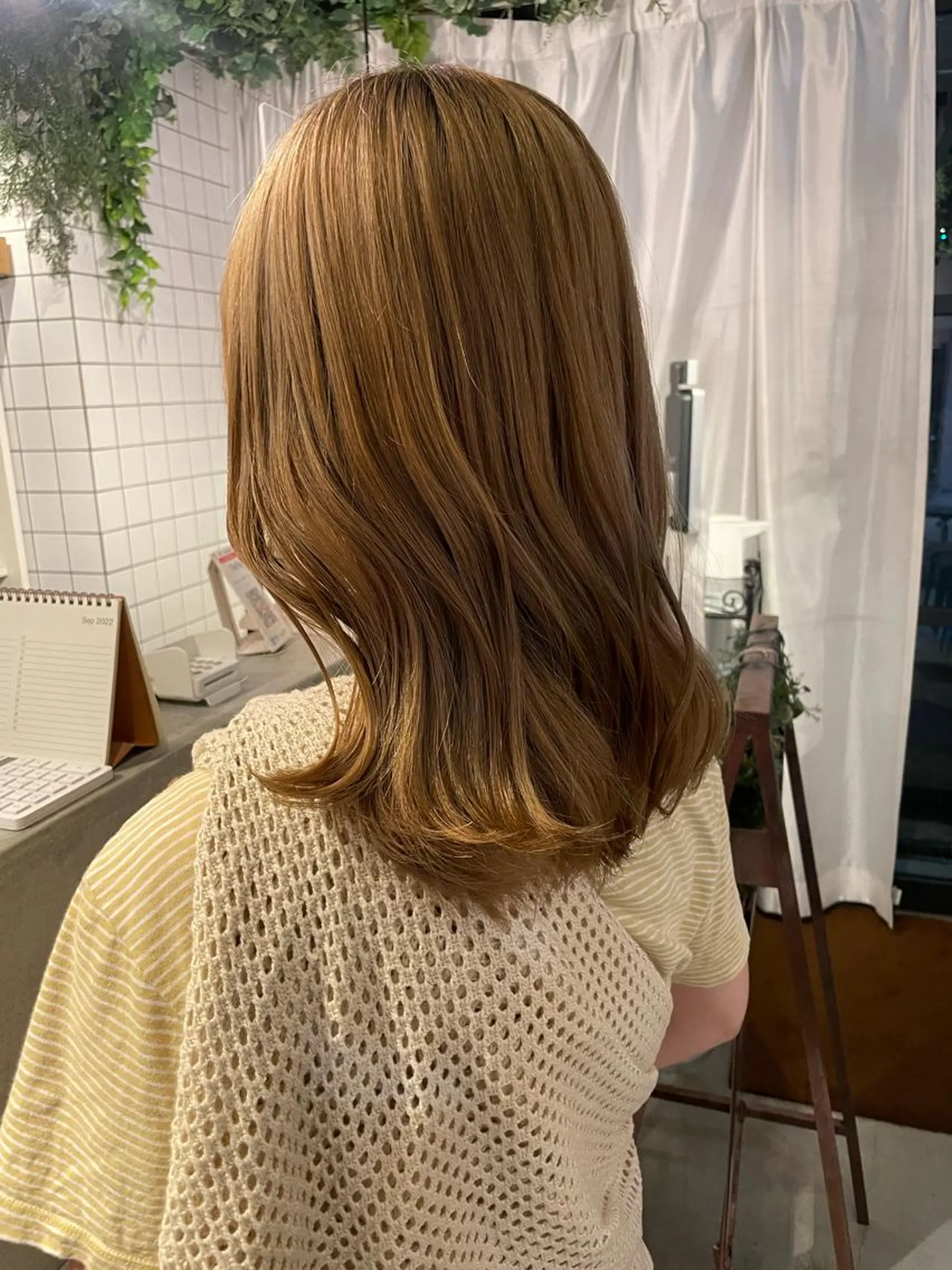 セミロング MASHU　浦部 芳果のヘアスタイル