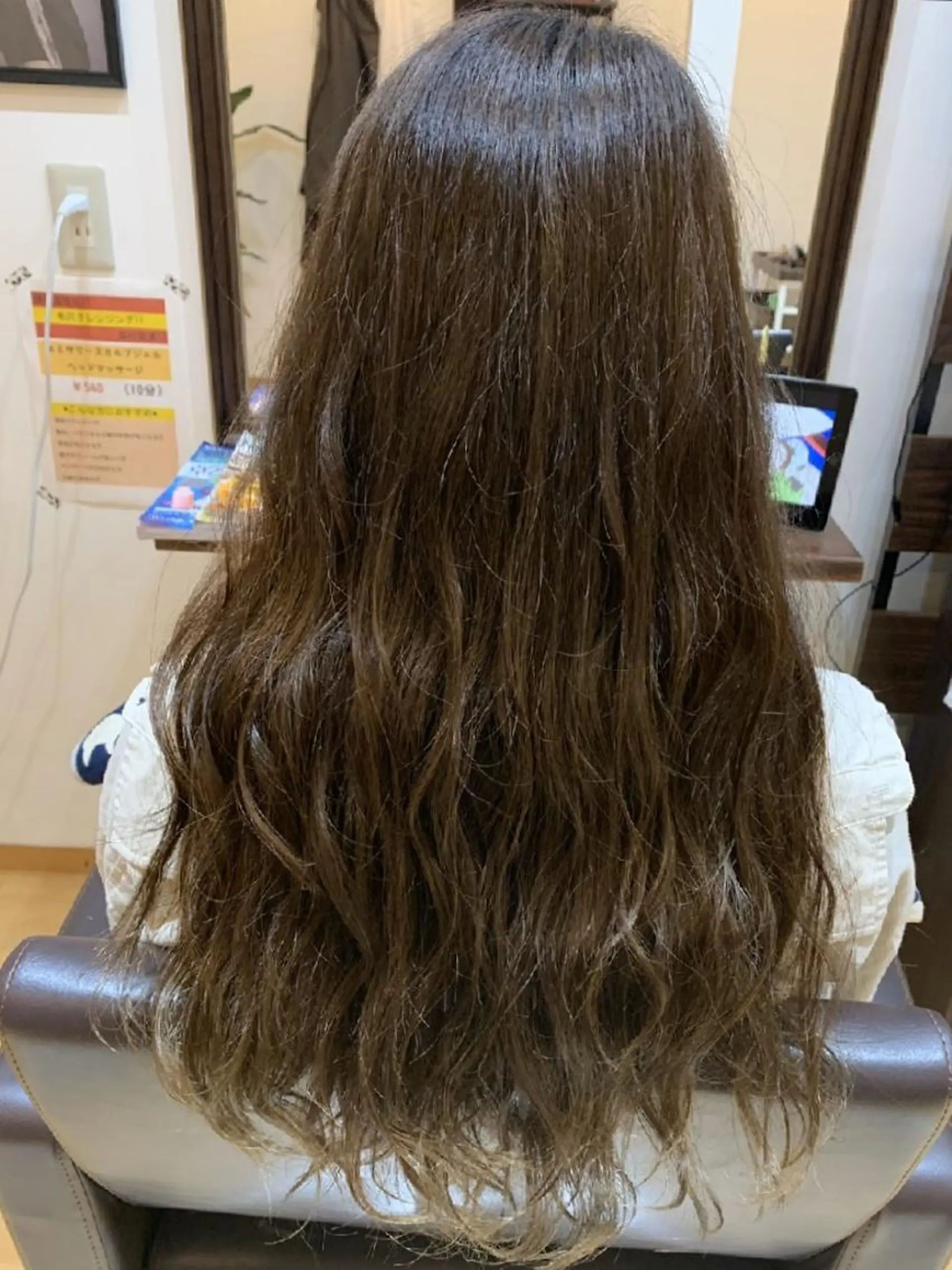ロング サトウ シューイチのヘアスタイル