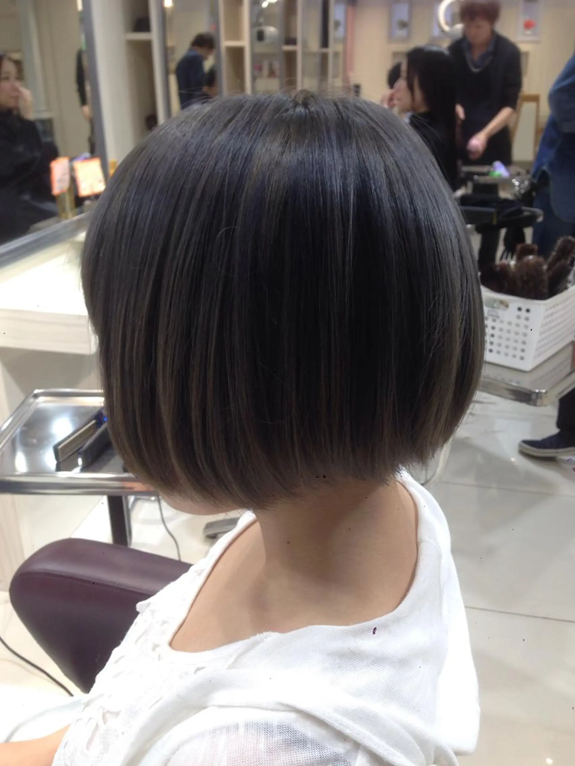 ショート カラー ハイトーンカラー ボブ ✨艶髪✨透明感✨ 山内大樹のヘアスタイル