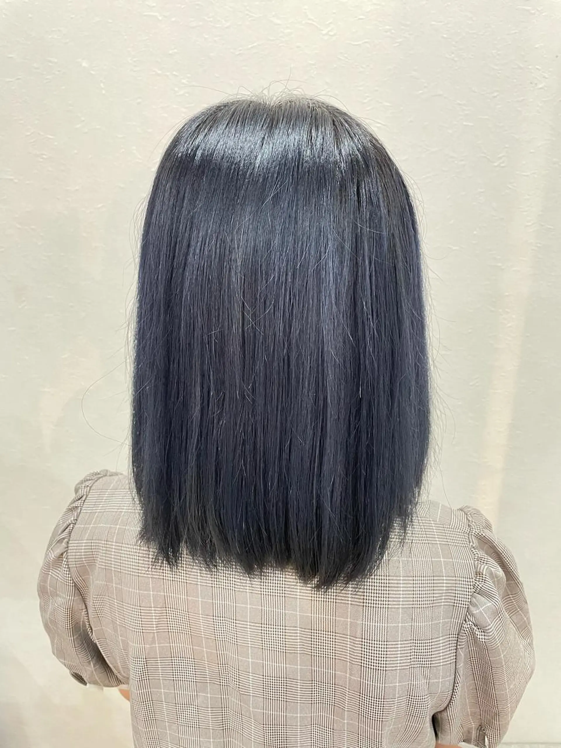 ミディアム 佐治 梨乃のヘアスタイル