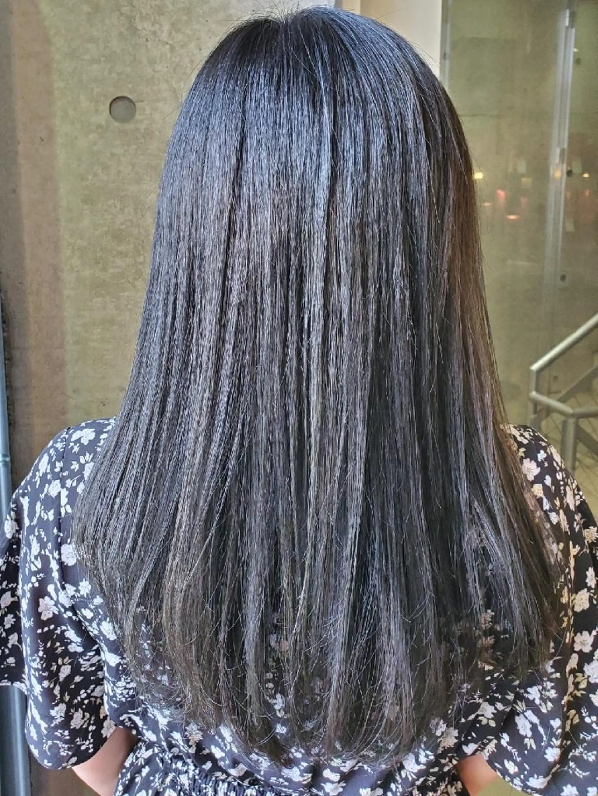 ロング ロング カット ヘアカラー フリーランス 和田のヘアスタイル