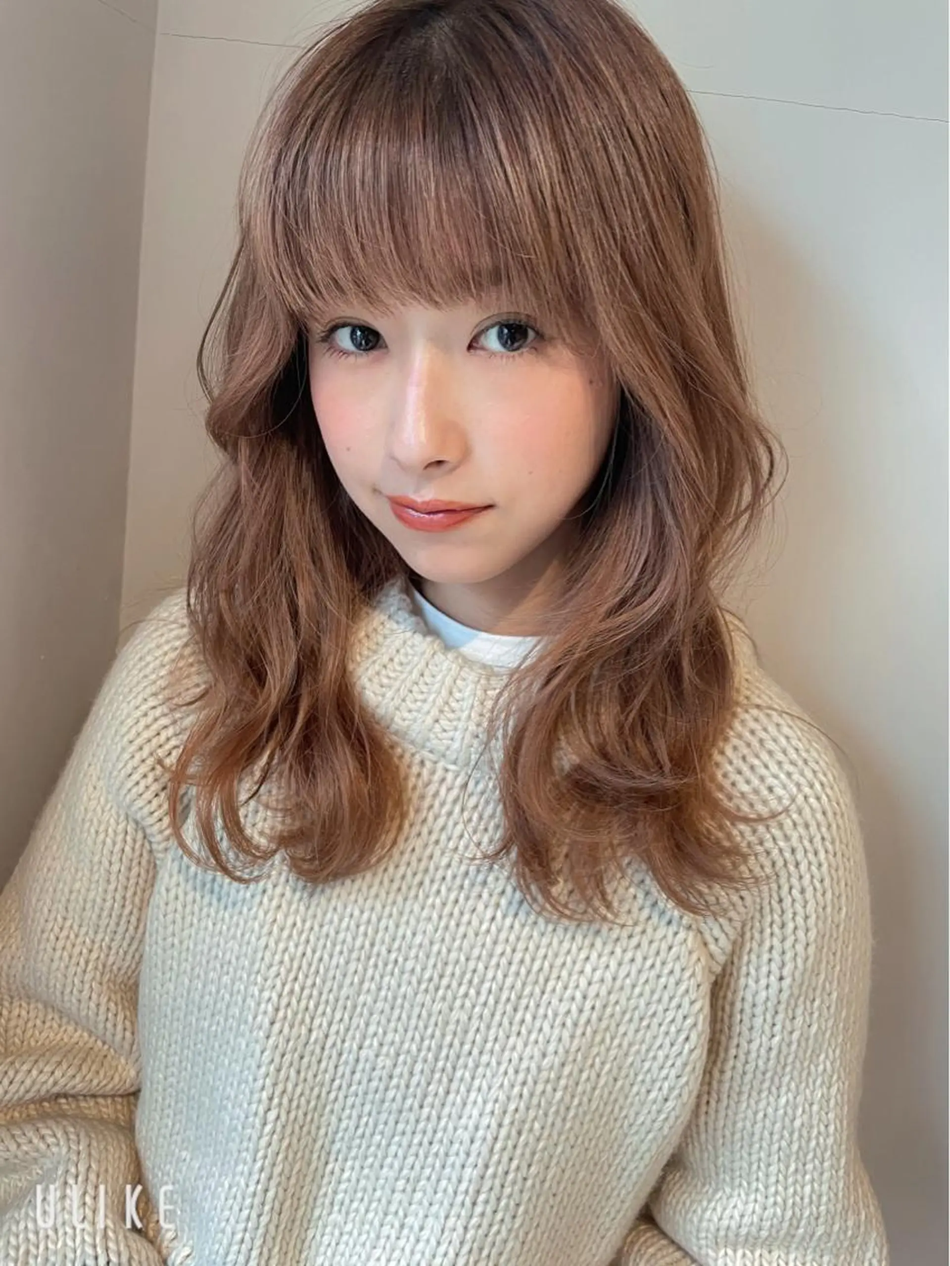 ミディアム カラー ブリーチ 透明感カラー レイヤーカット AMATELAS zero所属・レイヤー×髪質改善 ×透明感/杉田 圭のヘアスタイル